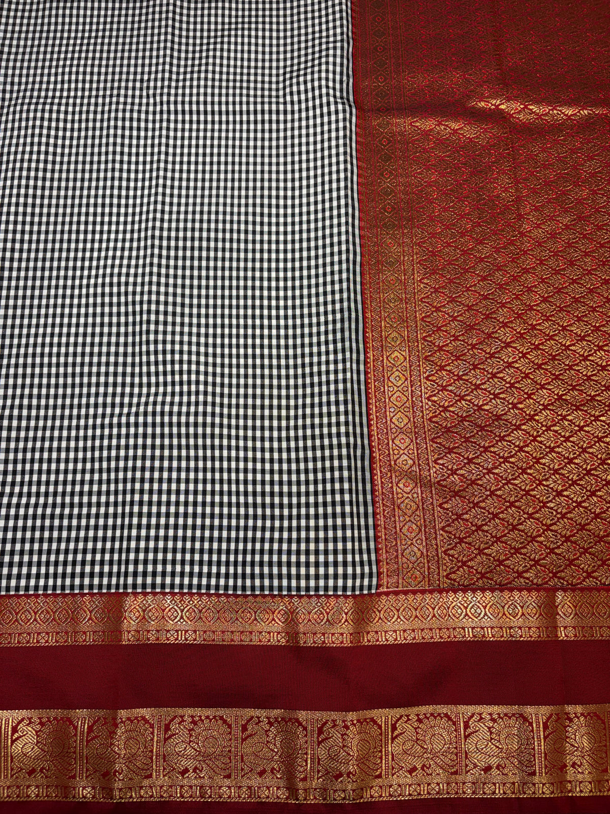 Black & White checks Vintage Saree NSS28