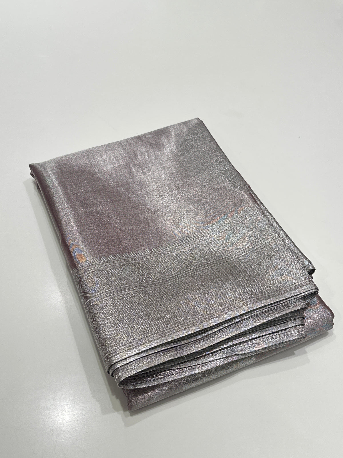 Semi Tissue 2735