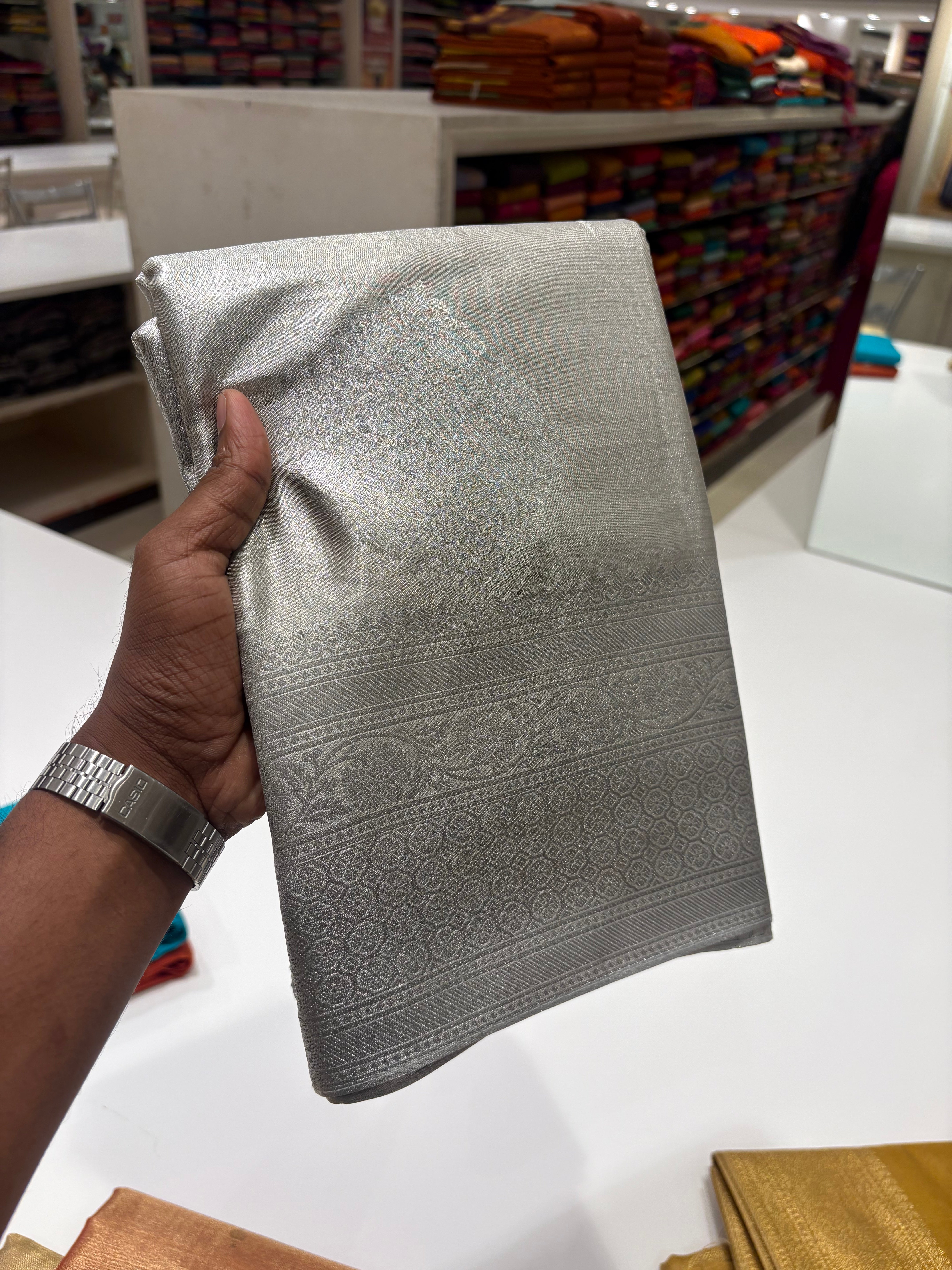 Semi Tissue 2735