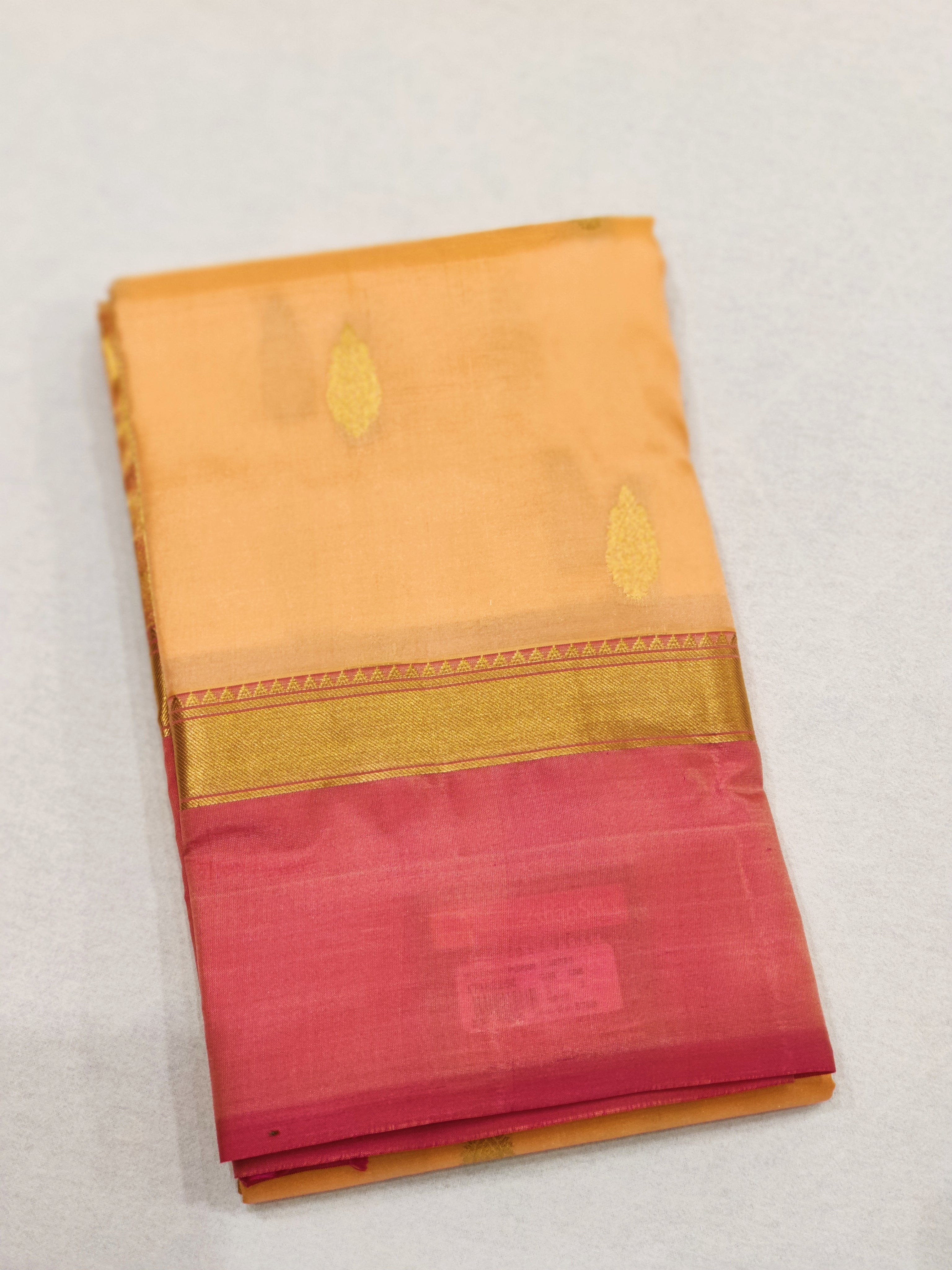 Peach Kanjivaram Silk Saree with Pink Border - Graceful New Arrival - New Sudarshan Silks`