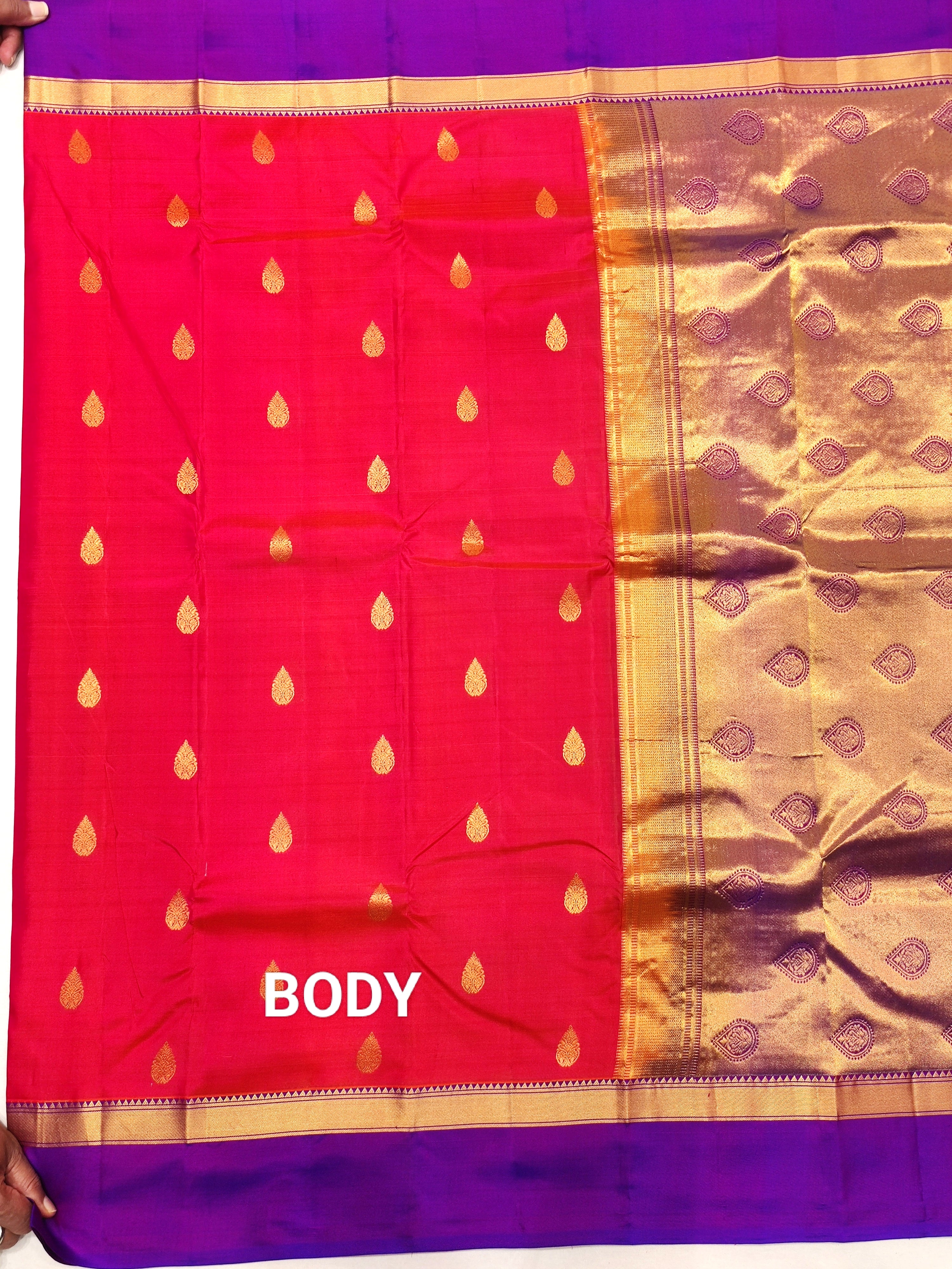 Orangish Pink Kanjivaram Silk Saree with Majenta Brown Border - Stunning New Arrival - New Sudarshan Silks`
