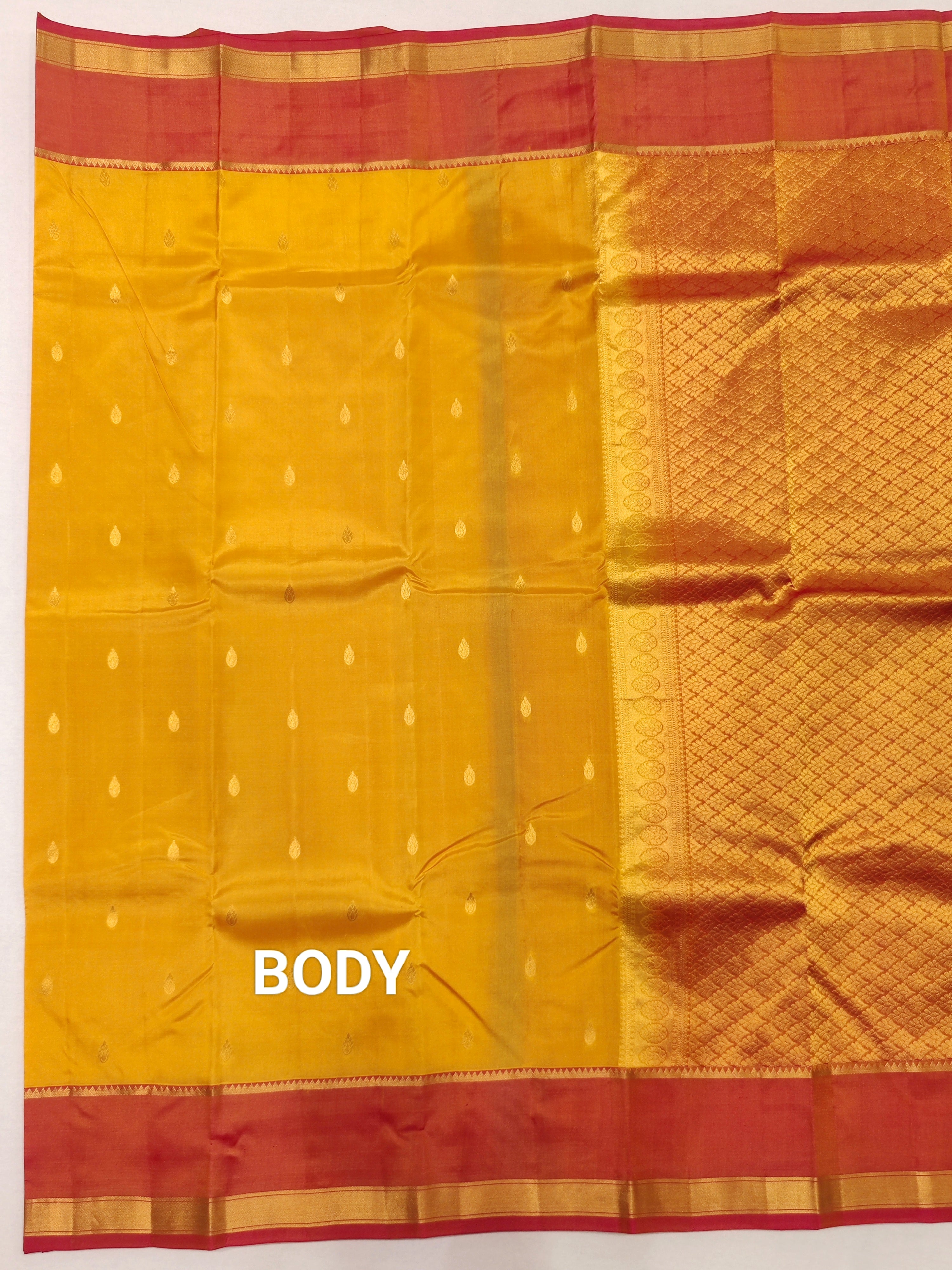 Yellow Kanjivaram Silk Saree with Onion Pink-Brown Border - Graceful New Arrival - New Sudarshan Silks`