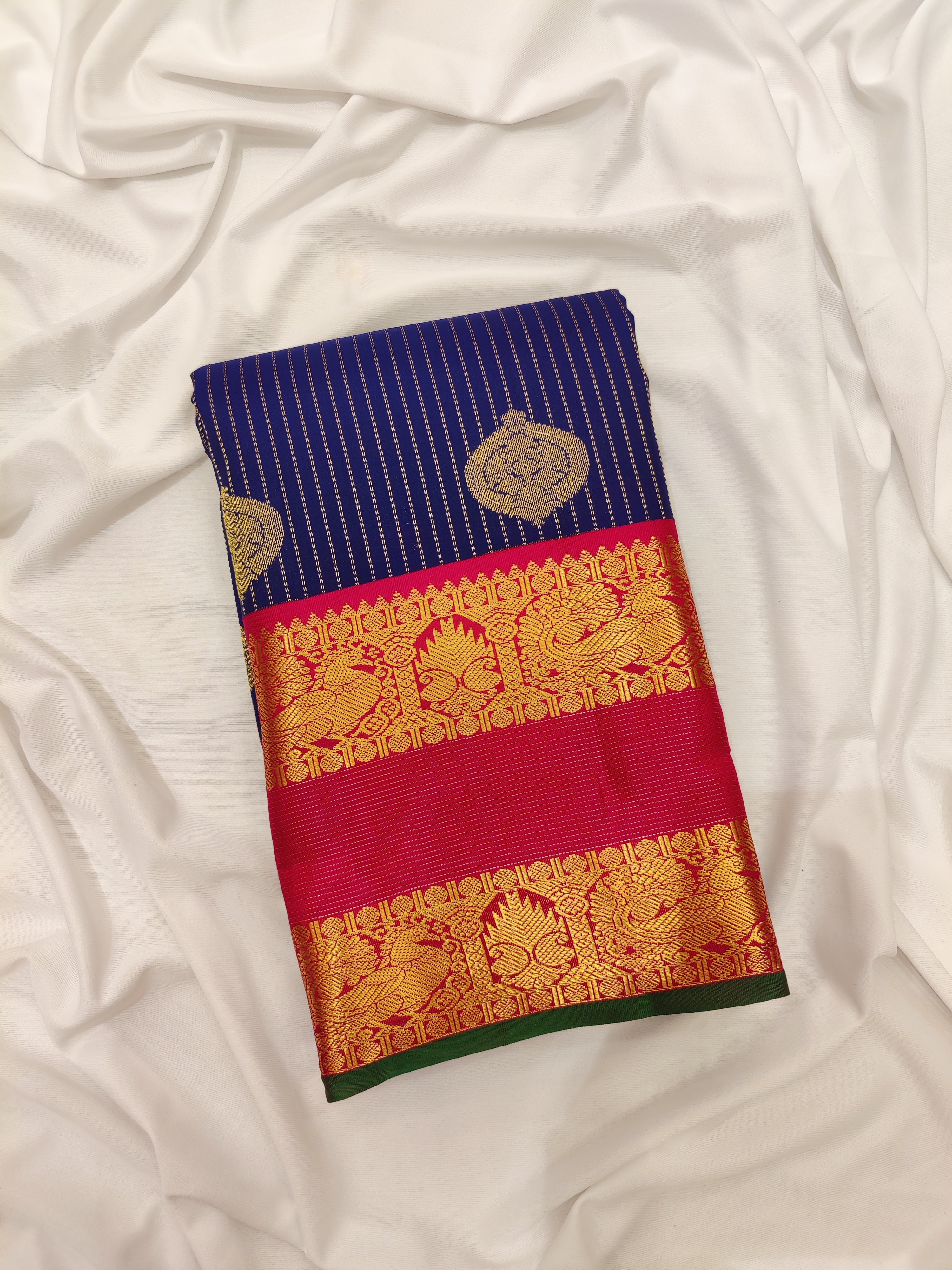Ink Blue Kanjivaram Silk Saree with Pink Zari Border – Handwoven Bridal Elegance Online - New Sudarshan Silks`