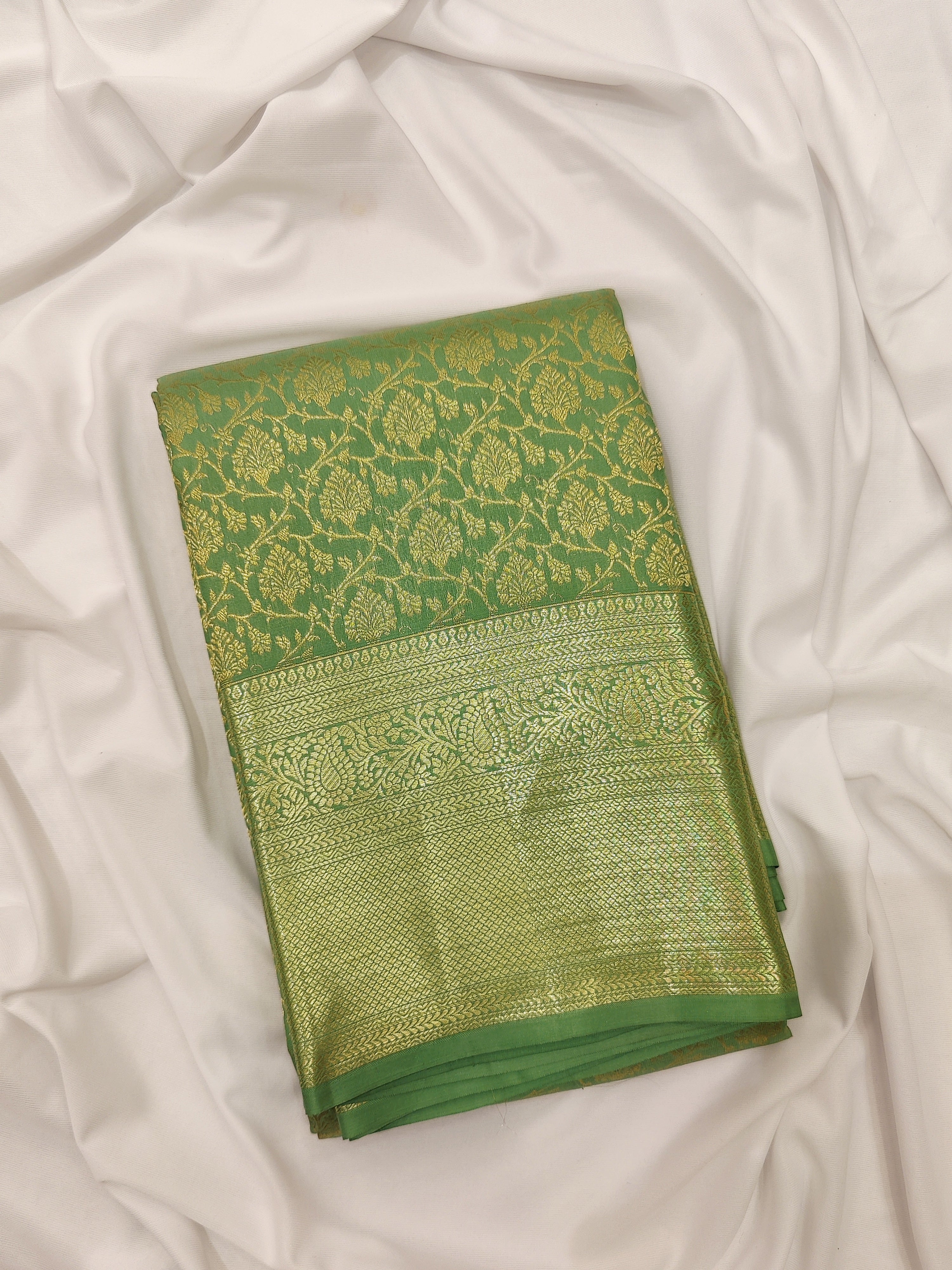 Pista Green Brocade Kanjivaram Silk Saree – Pure Zari Woven Handloom Saree for Weddings Online - New Sudarshan Silks`