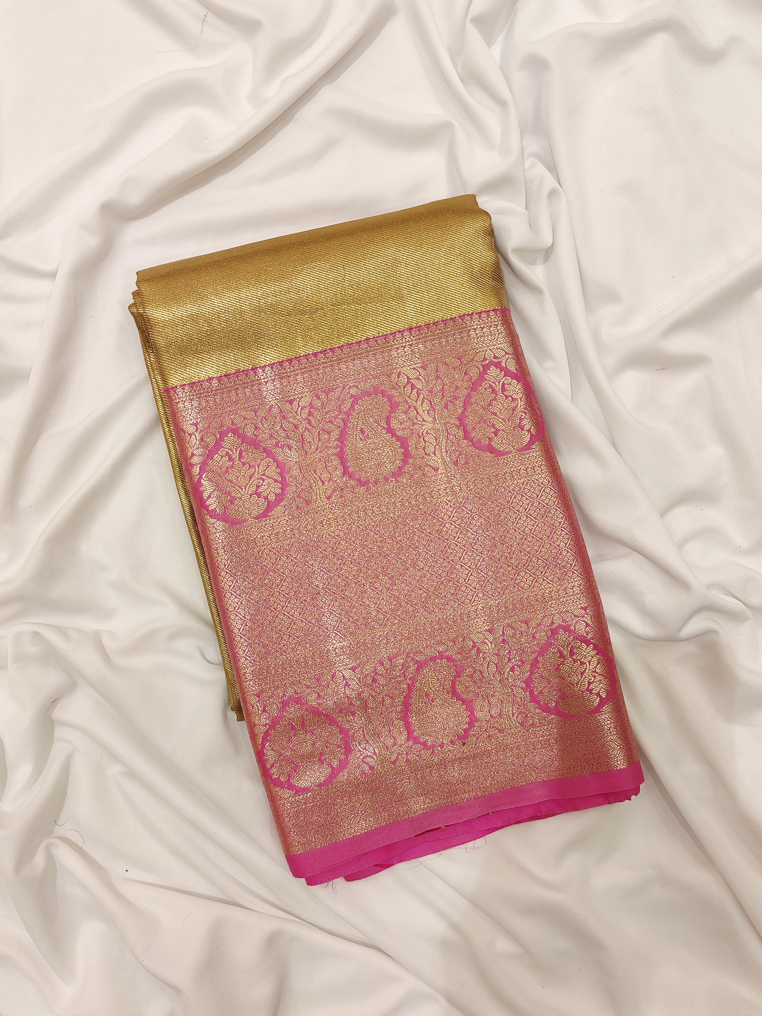 Royal Gold Saree with Light Pink Border – Elegant Zari Work