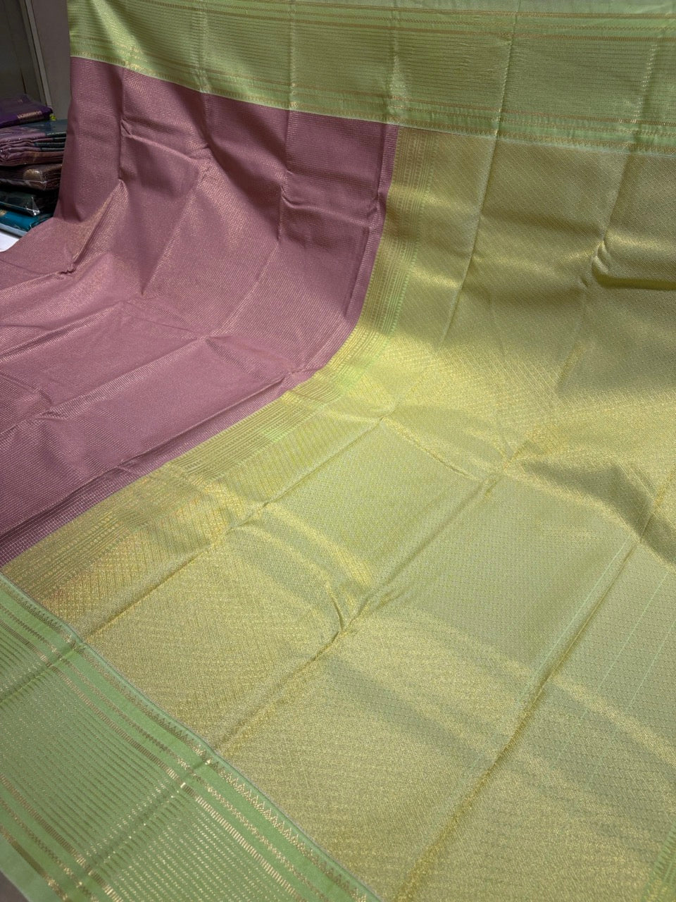 Onion Pink Colour Saree with Light Lime Green Contrast NSS174