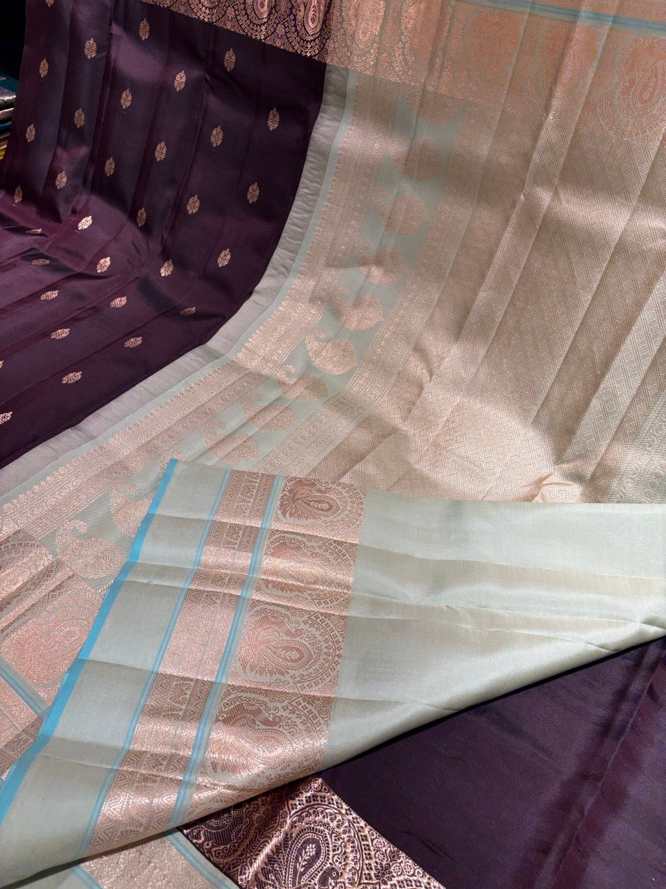 Dark Chocolate Brown Leela Verse Pure Kanchipuram Silk Saree with Light Blue Contrast NSSL11