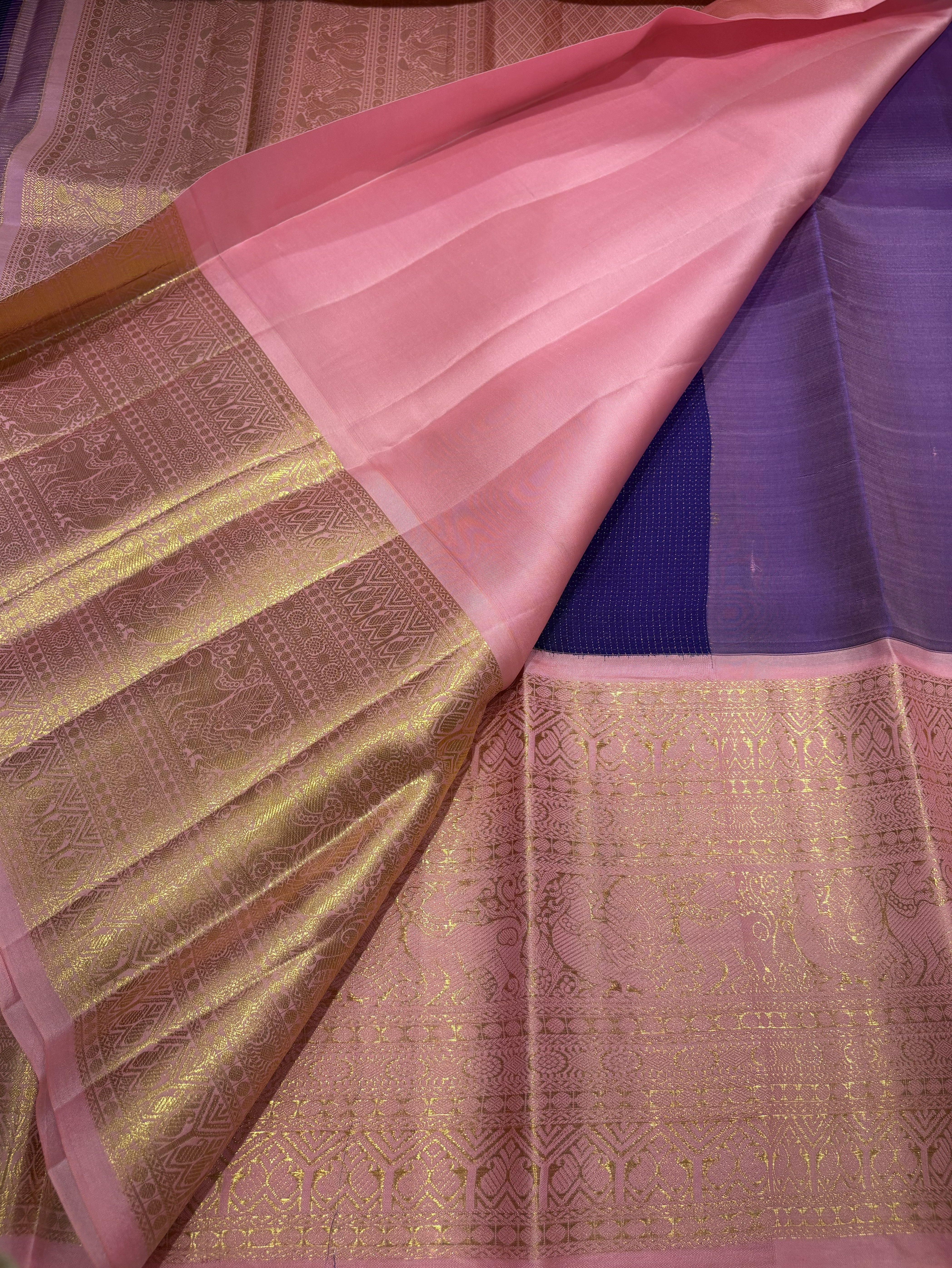 Premium Dark Blue Small Checks kanjivaram Saree with Pastel Rose Contrast