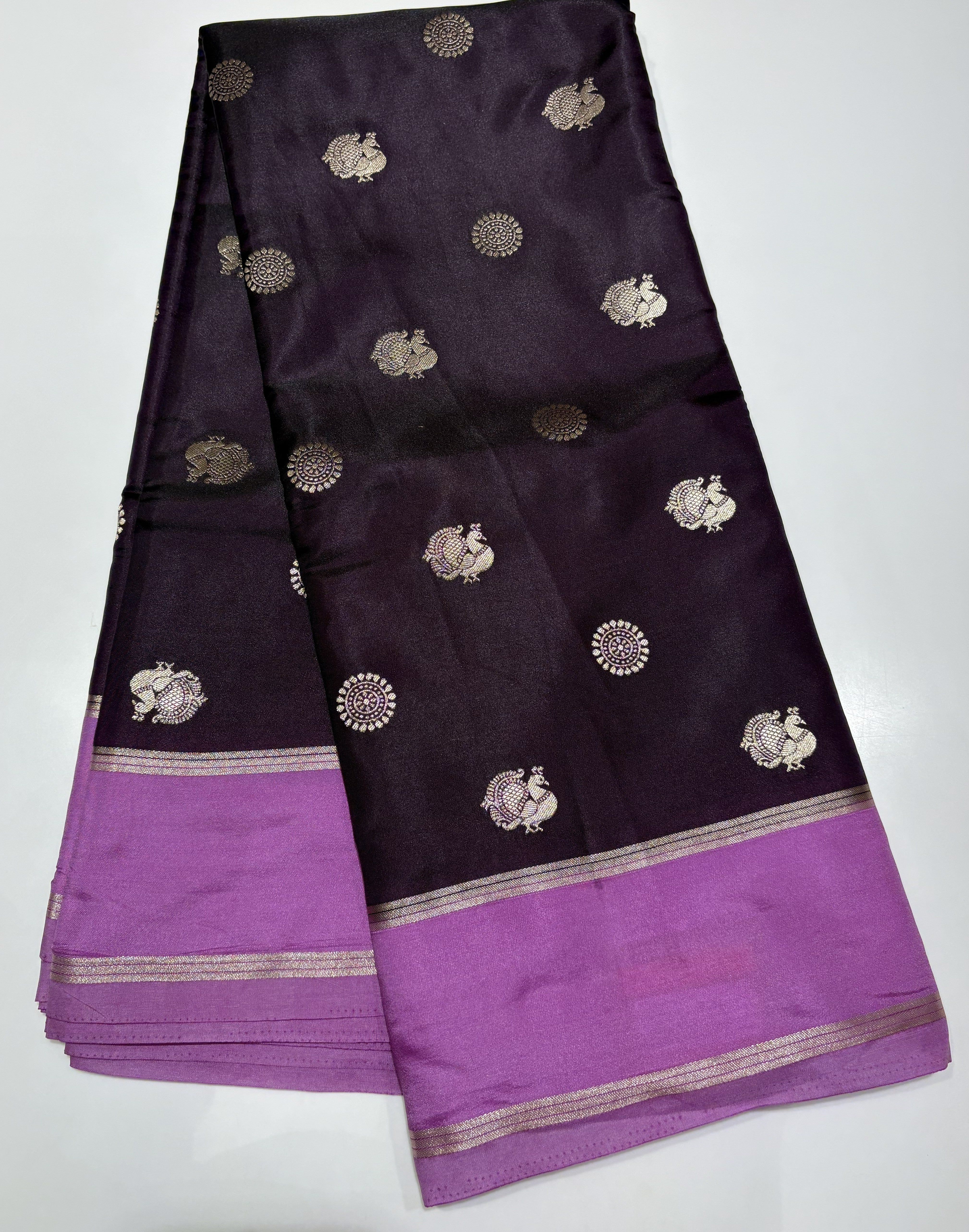 Elegant Dark Purple Raw Silk Saree With Lavender Contrast