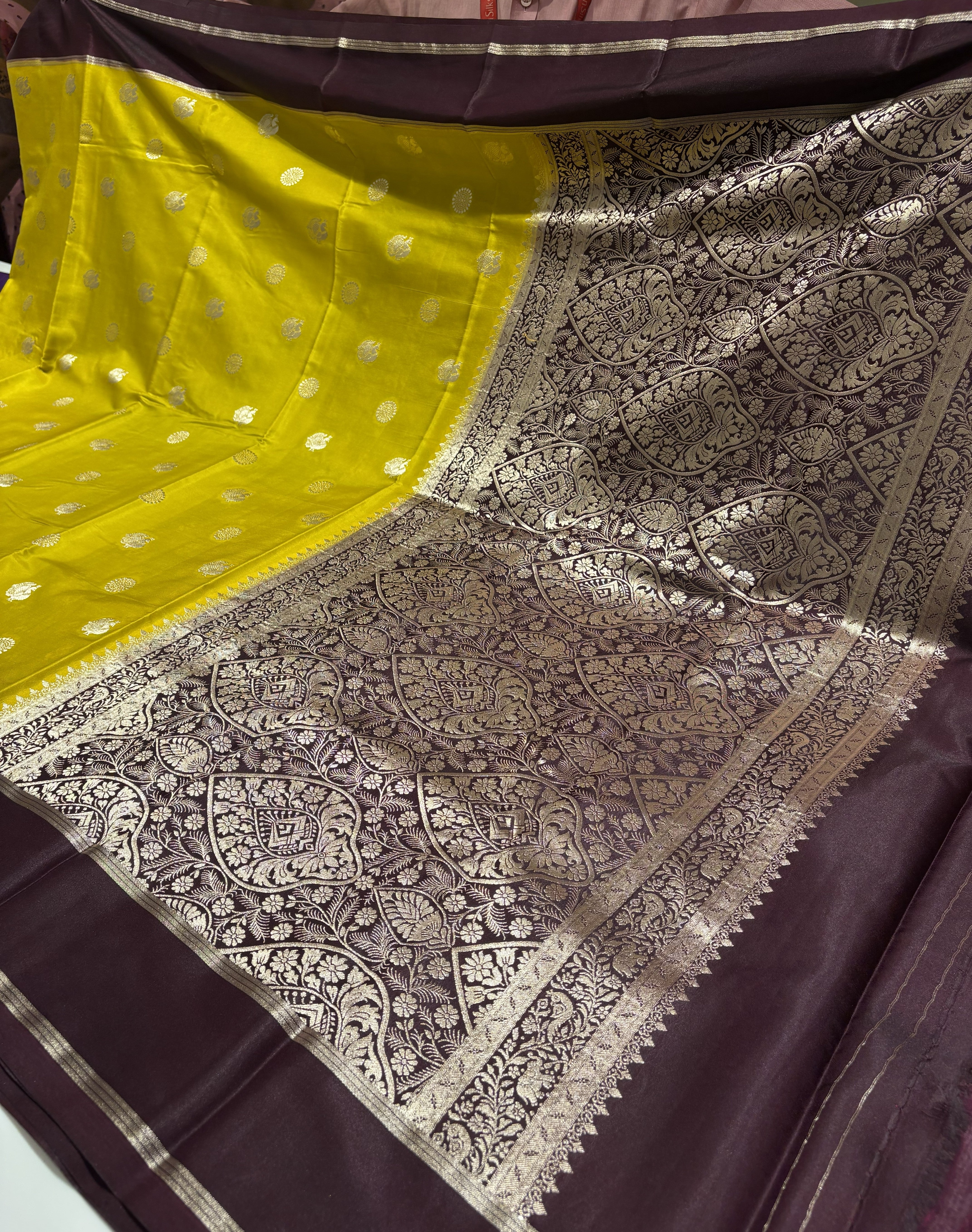 Elegant Lemon Yellow Raw Silk Saree With Brown Contrast