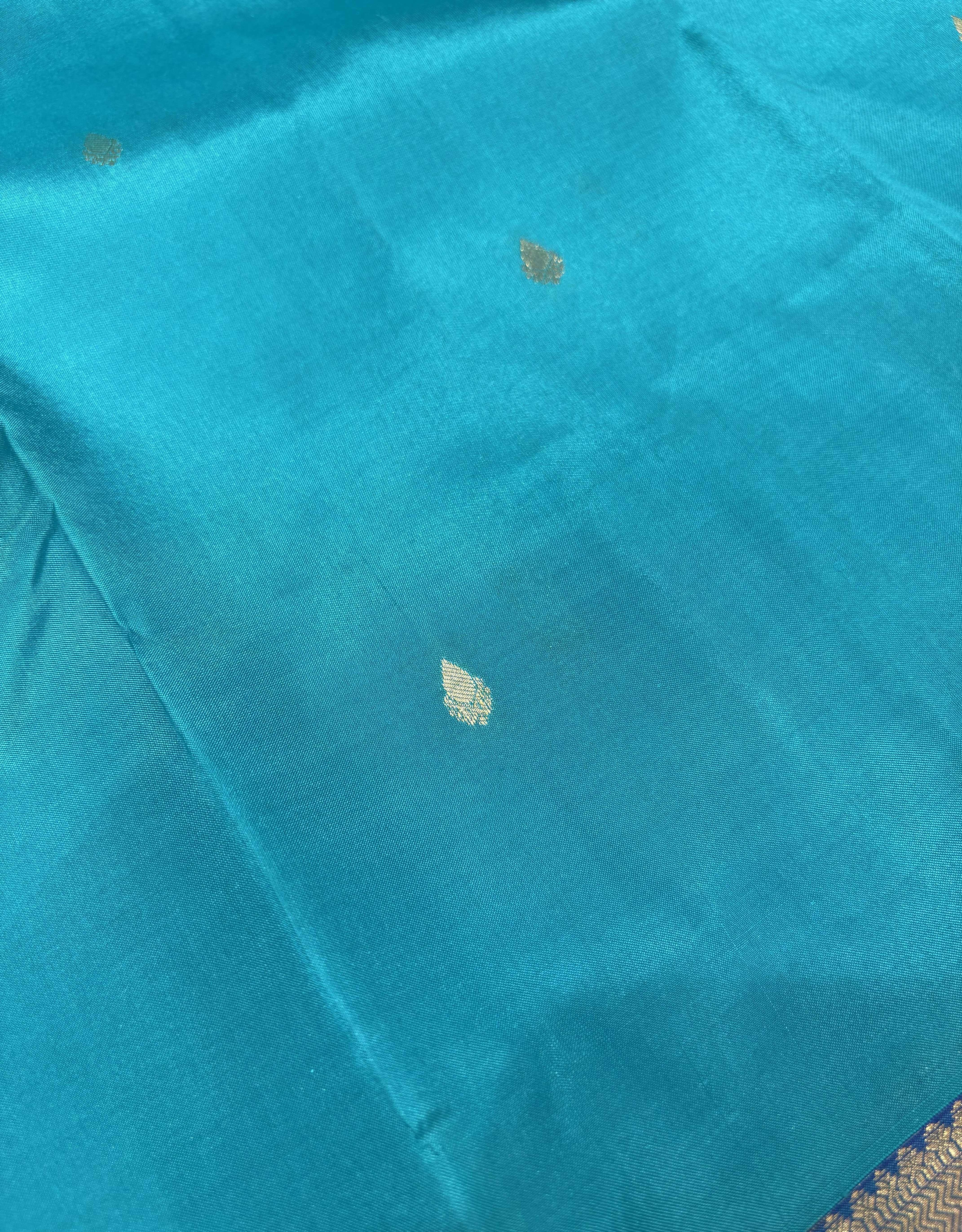 Premium Aqua Blue Pure Kanchipuram Silk Saree With Royal Blue Contrast