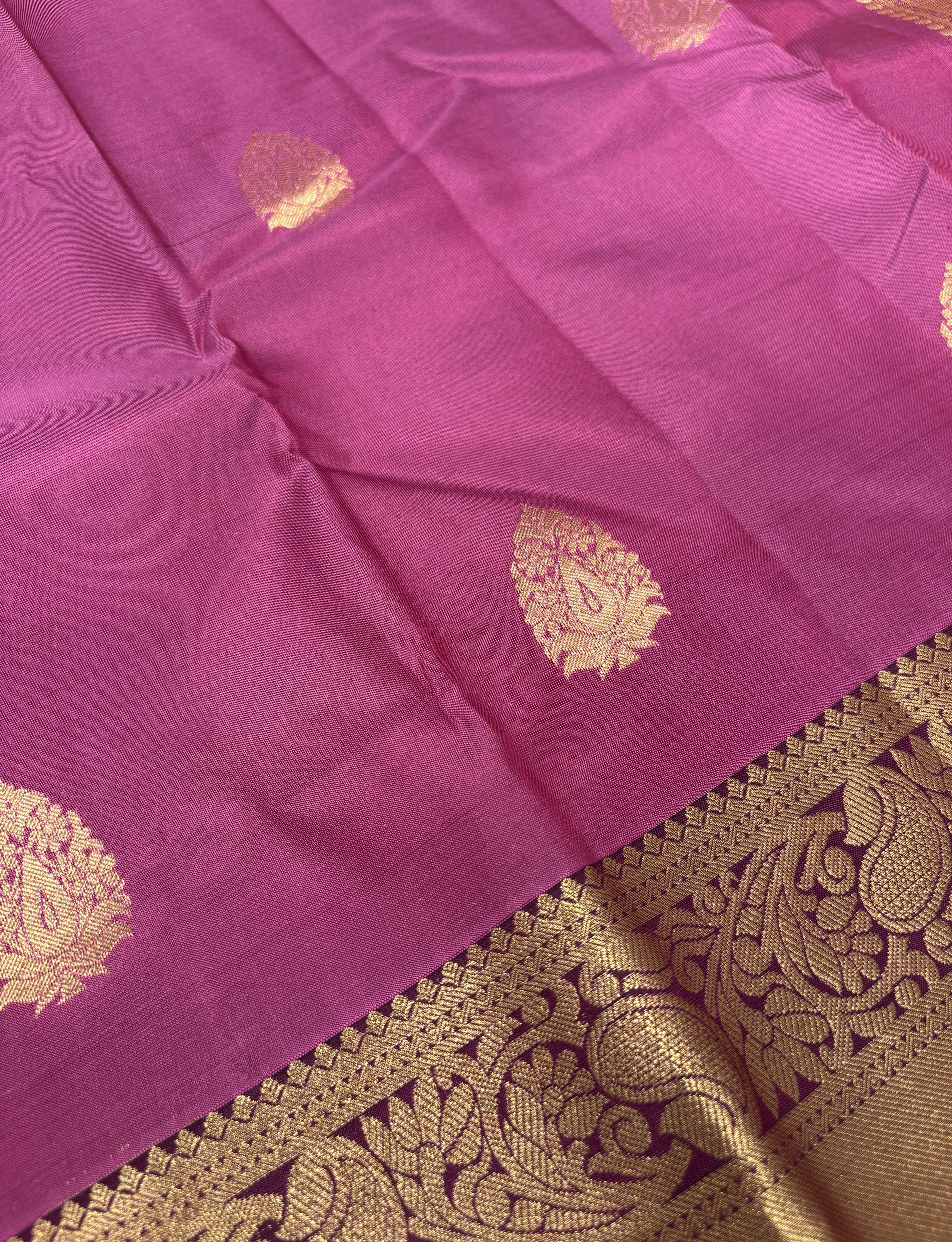 Beautiful Magenta Pink Pure Kanchipuram Silk Saree with Purple Contrast