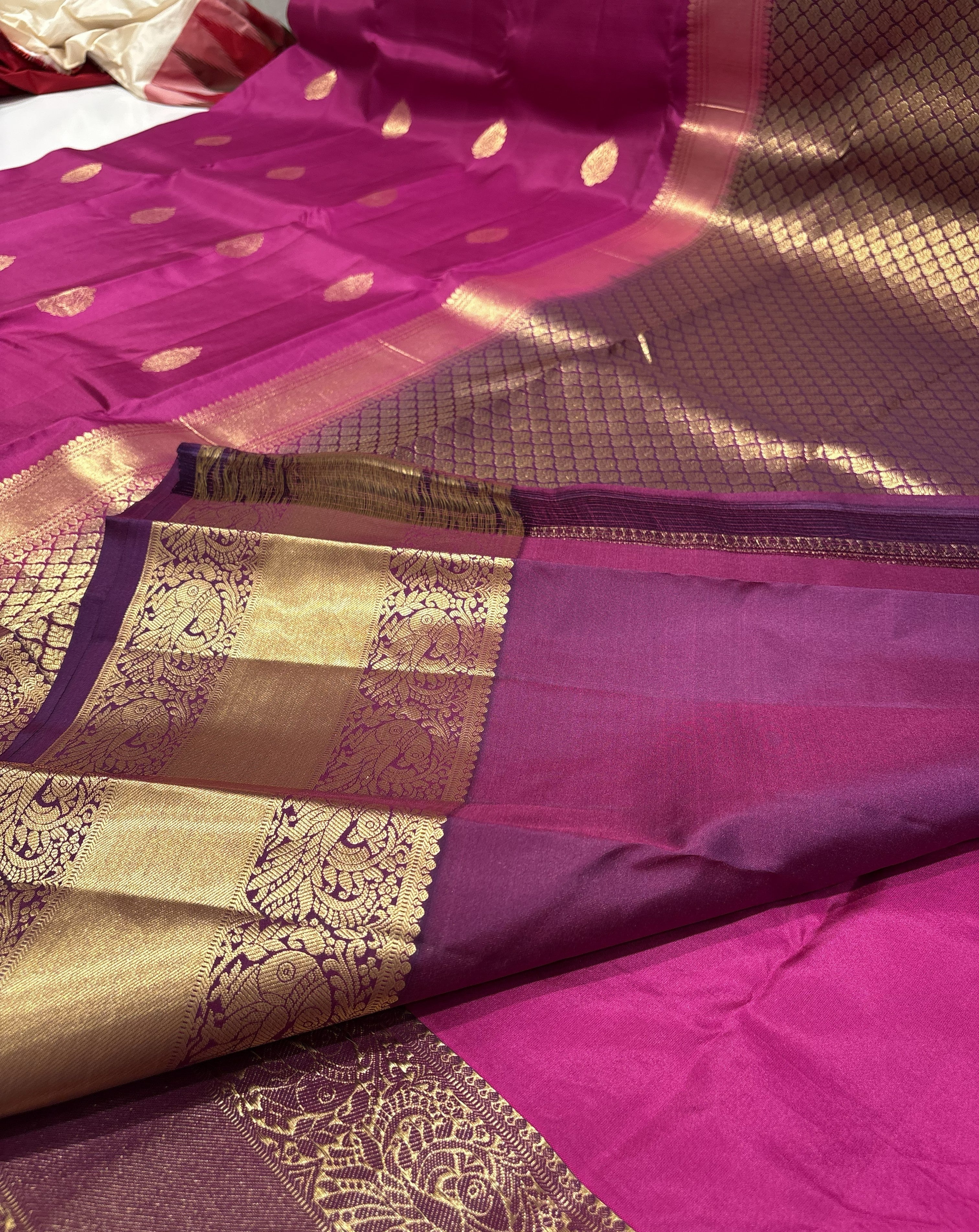 Beautiful Deep Rose Pink Pure Kanchipuram Silk Saree With Plum Purple Contrast