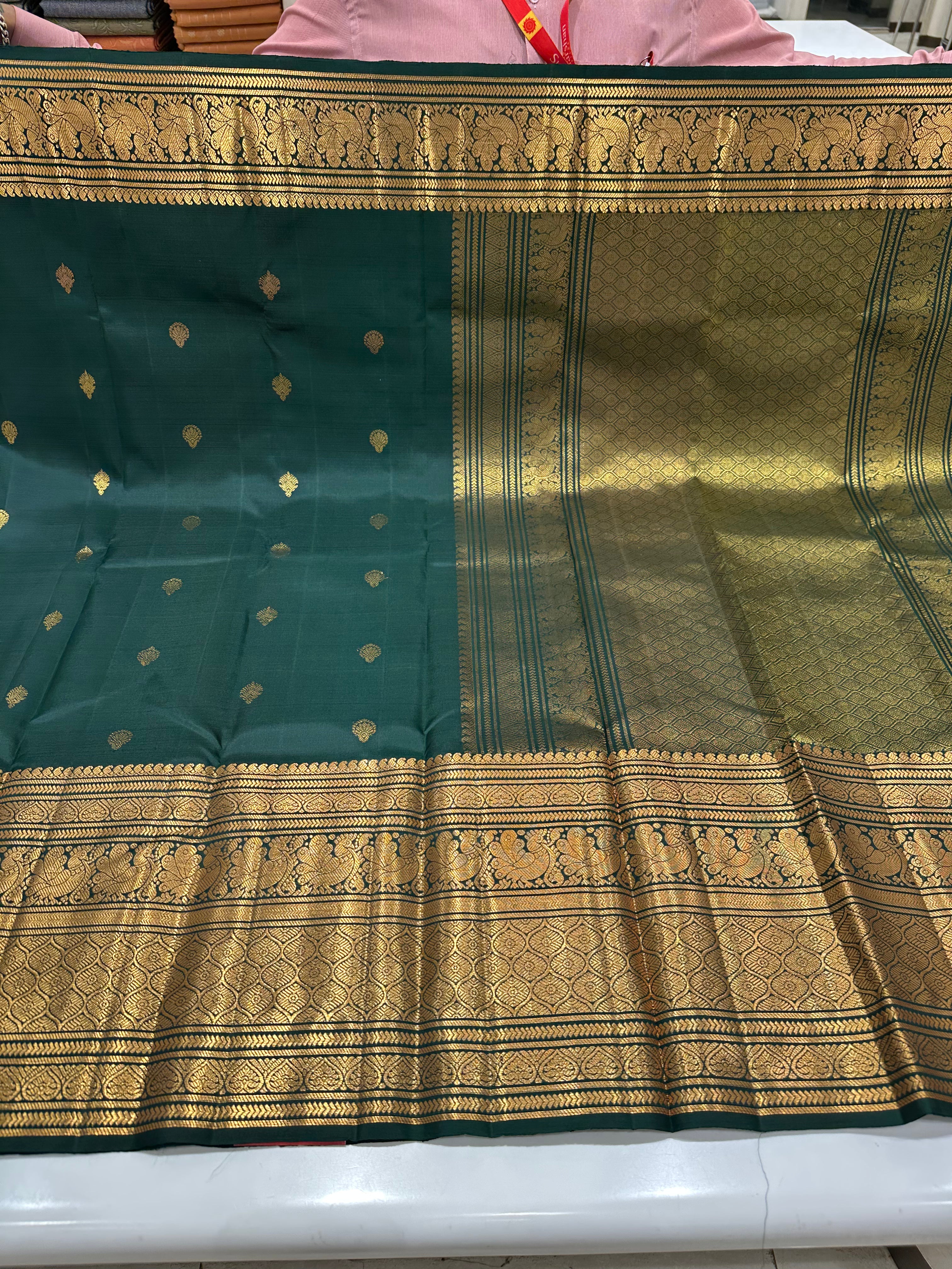 Green color Pure Kanjivaram Silk Saree with Grand Traditional Look