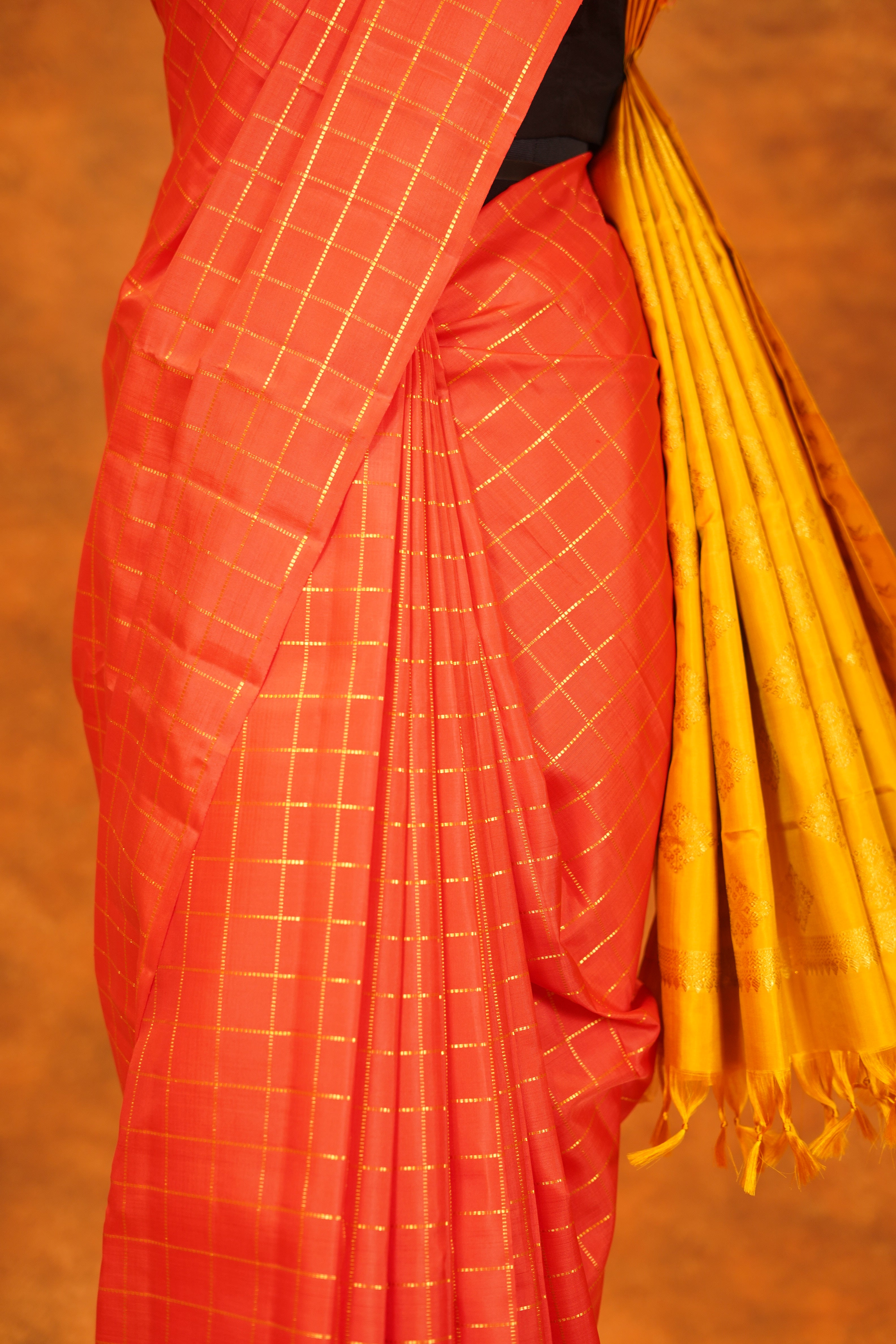 Dark Peach Shade Checked Pure Kanjivaram Silk Saree with Yellow Contrast Pallu