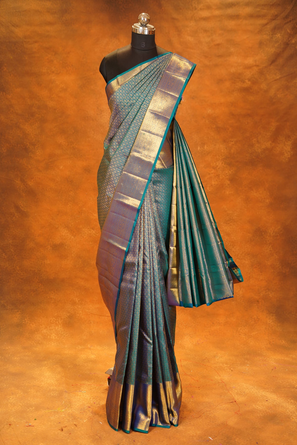 Peacock Blue colour Pure Kanjivaram Silk Saree