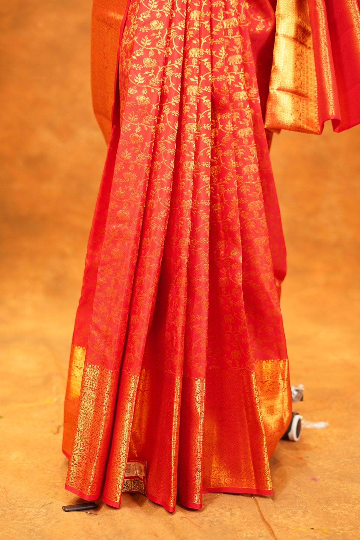 Red colour Pure Kanjivaram Silk Saree