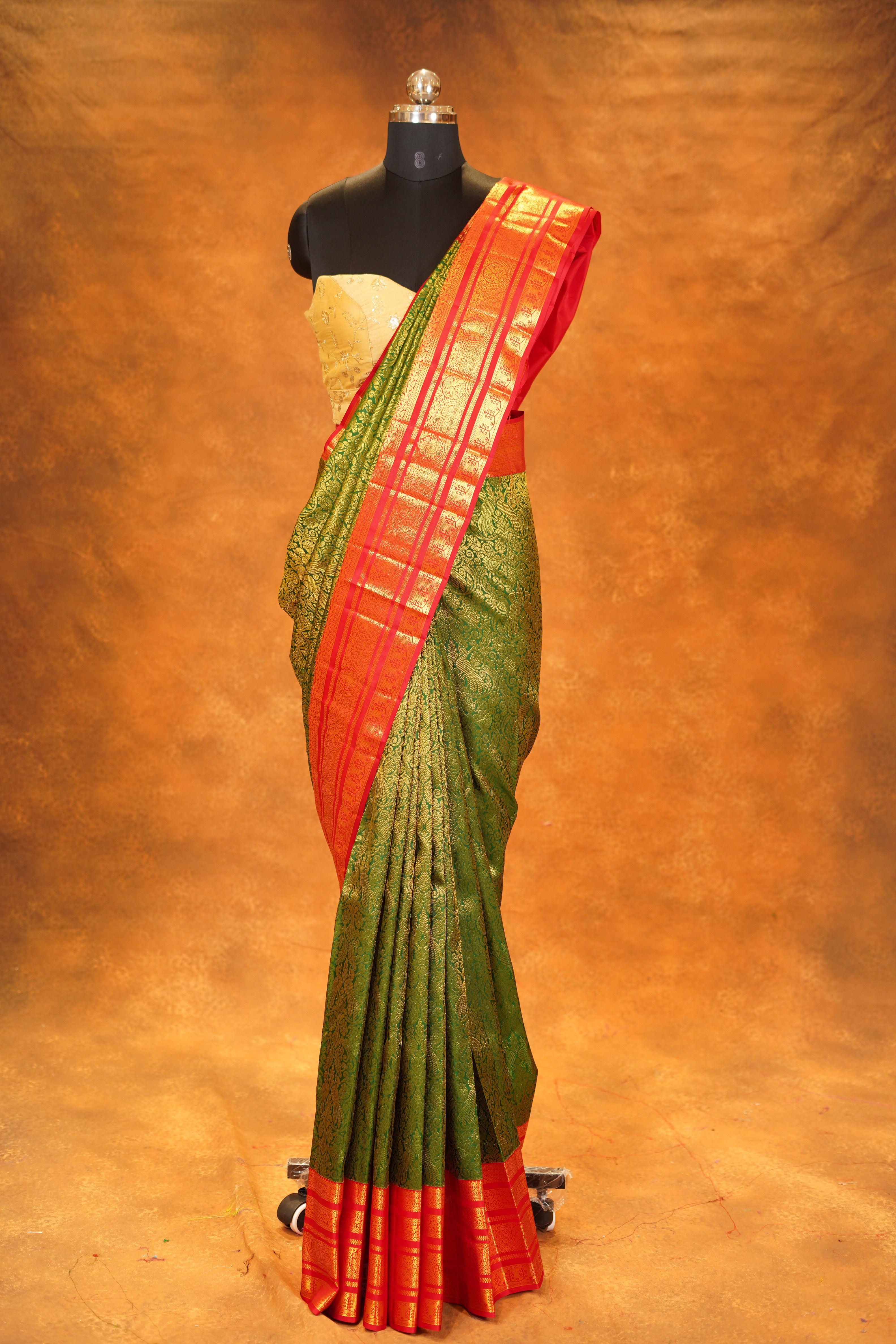 Bottle Green Colour Pure Kanjivaram Brocade Silk Saree with Red Contrast
