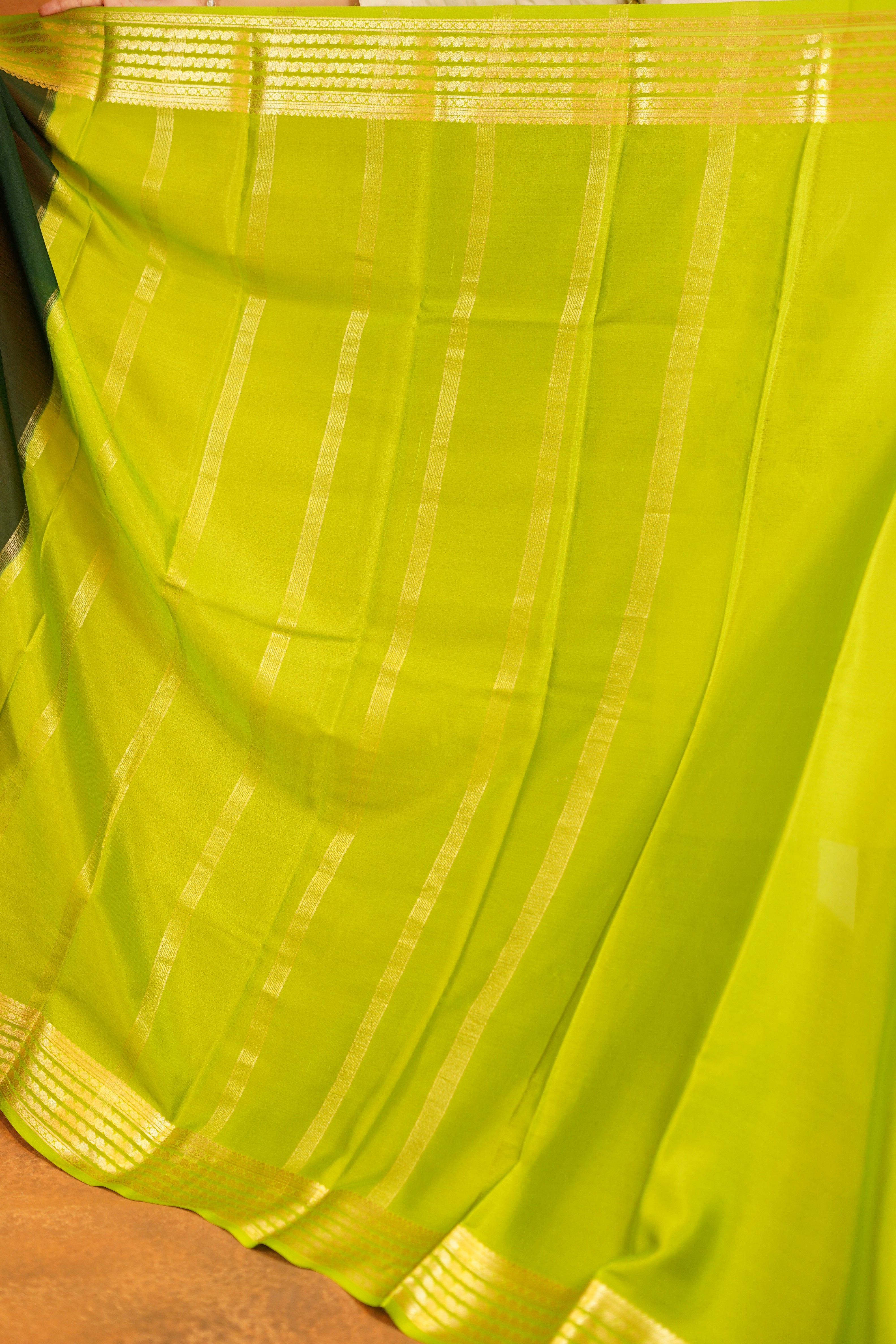 Dark Green colour 60 GSM Pure Mysore Silk Saree With Parrot Green Contrast