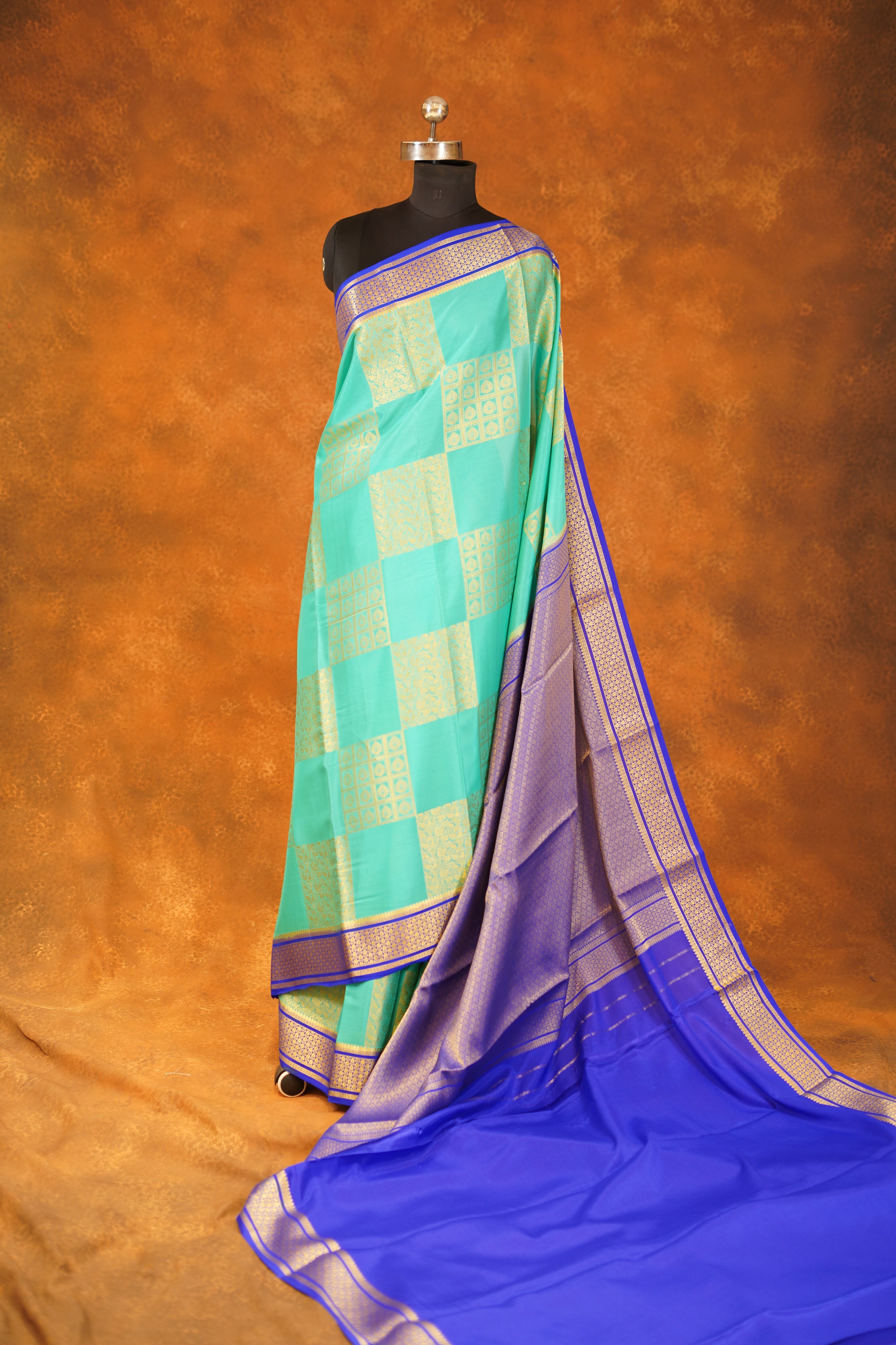 Rama Blue Colour 120 GSM Pure Mysore Silk Saree With Royal Blue Contrast