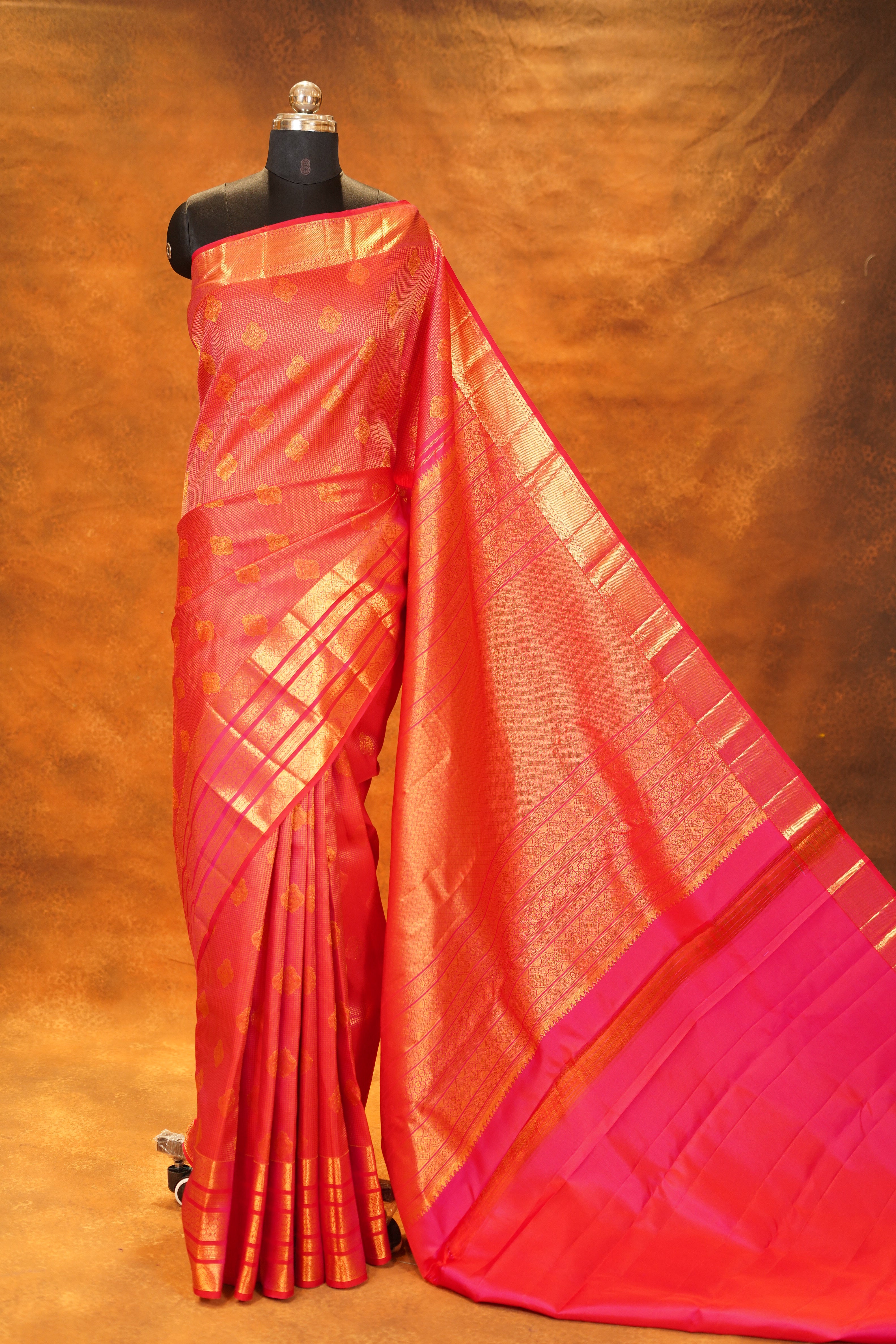 Dual Shade Pink Checked Pure Kanjivaram Silk Saree