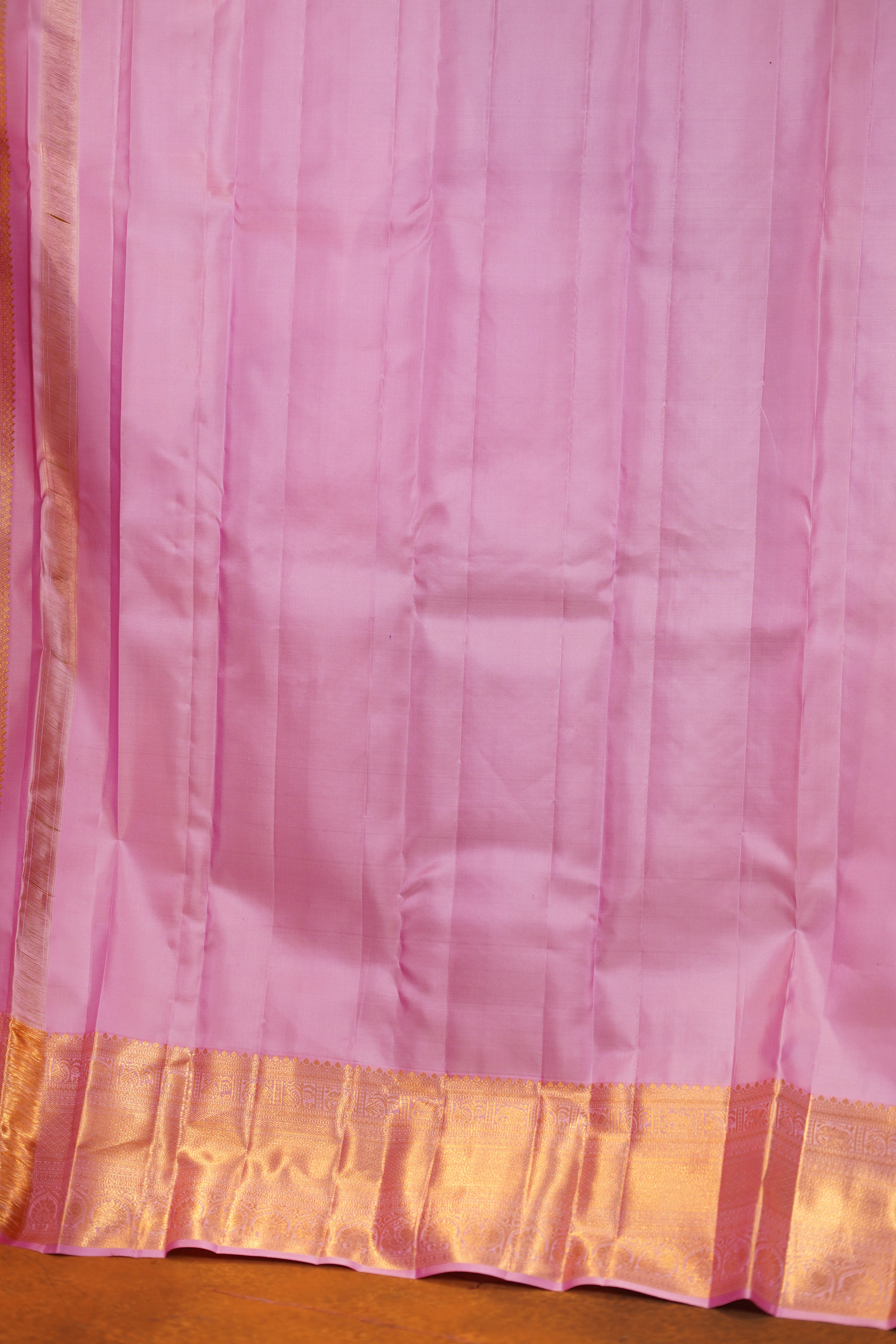 Elegant Baby Pink Colour Pure Kanjivaram Silk Saree