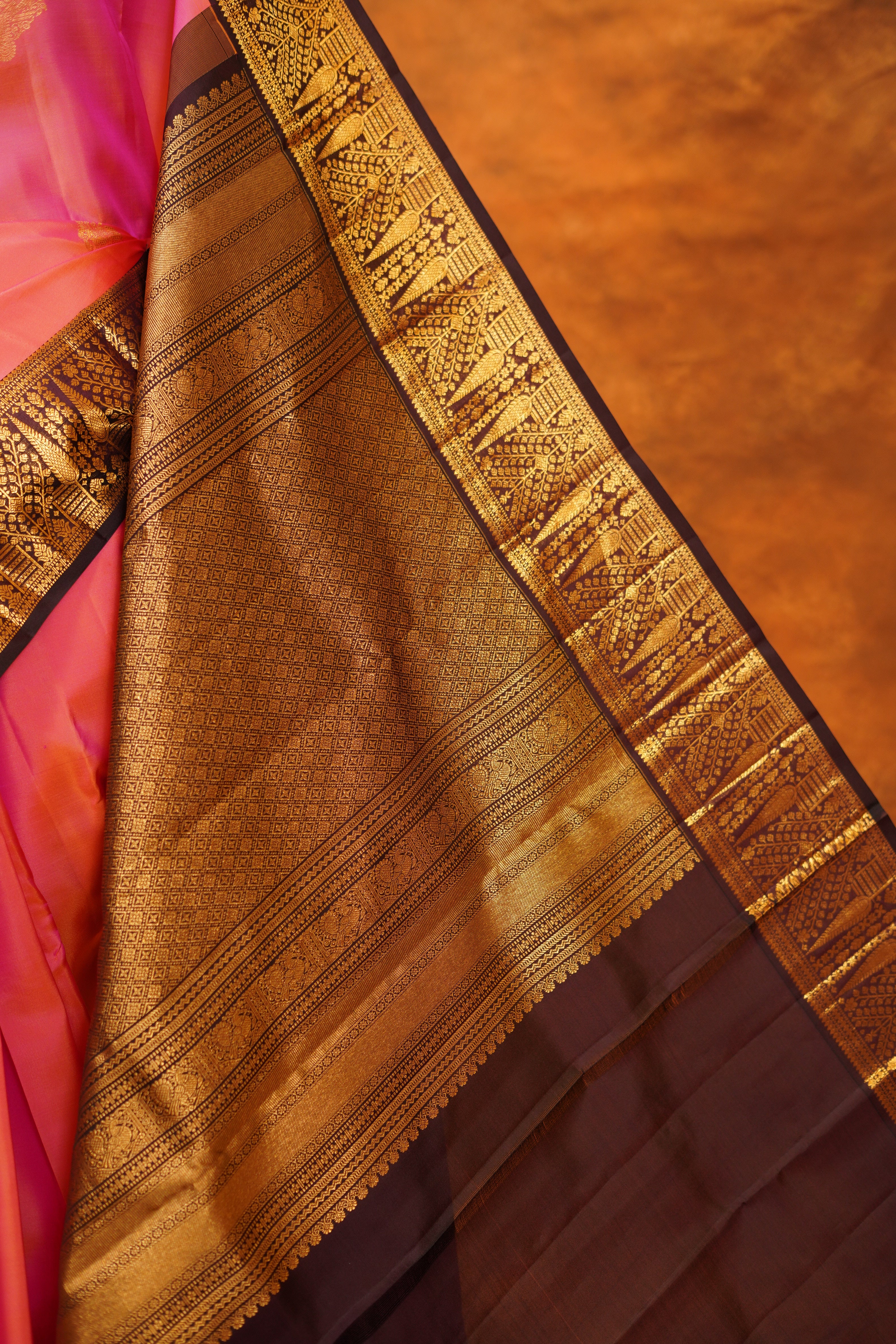 Peach Colour Pure Kanjivaram silk Saree with Dark Brown Contrast