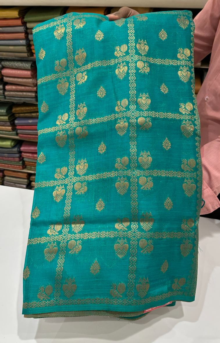 Beautiful Rama Green Raw Silk Saree with Golden Checks and Butta Design for Daily & Festive Wear
