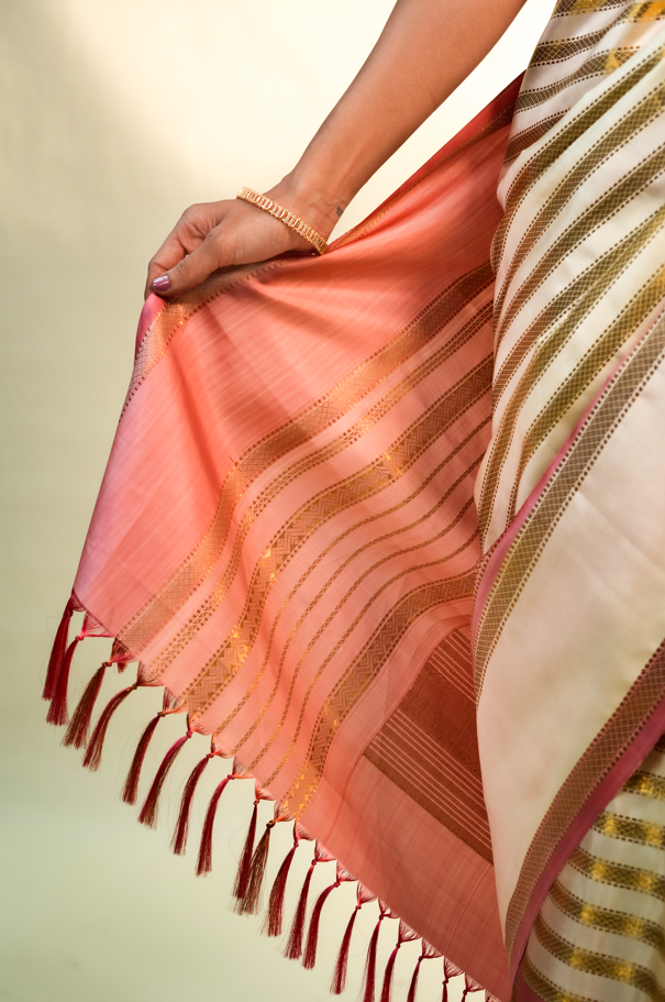 Pink and Cream Pure Kanjivaram Silk Saree with Rich Golden Zari Single Line & Pink Contrast Border – Traditional Bridal & Festive Wear