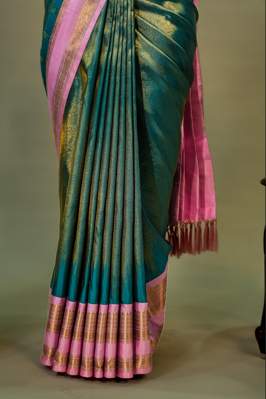 Green Pure Kanjivaram Silk Saree with Contrast Pink Border and Rich Golden Zari Work – Wedding Special