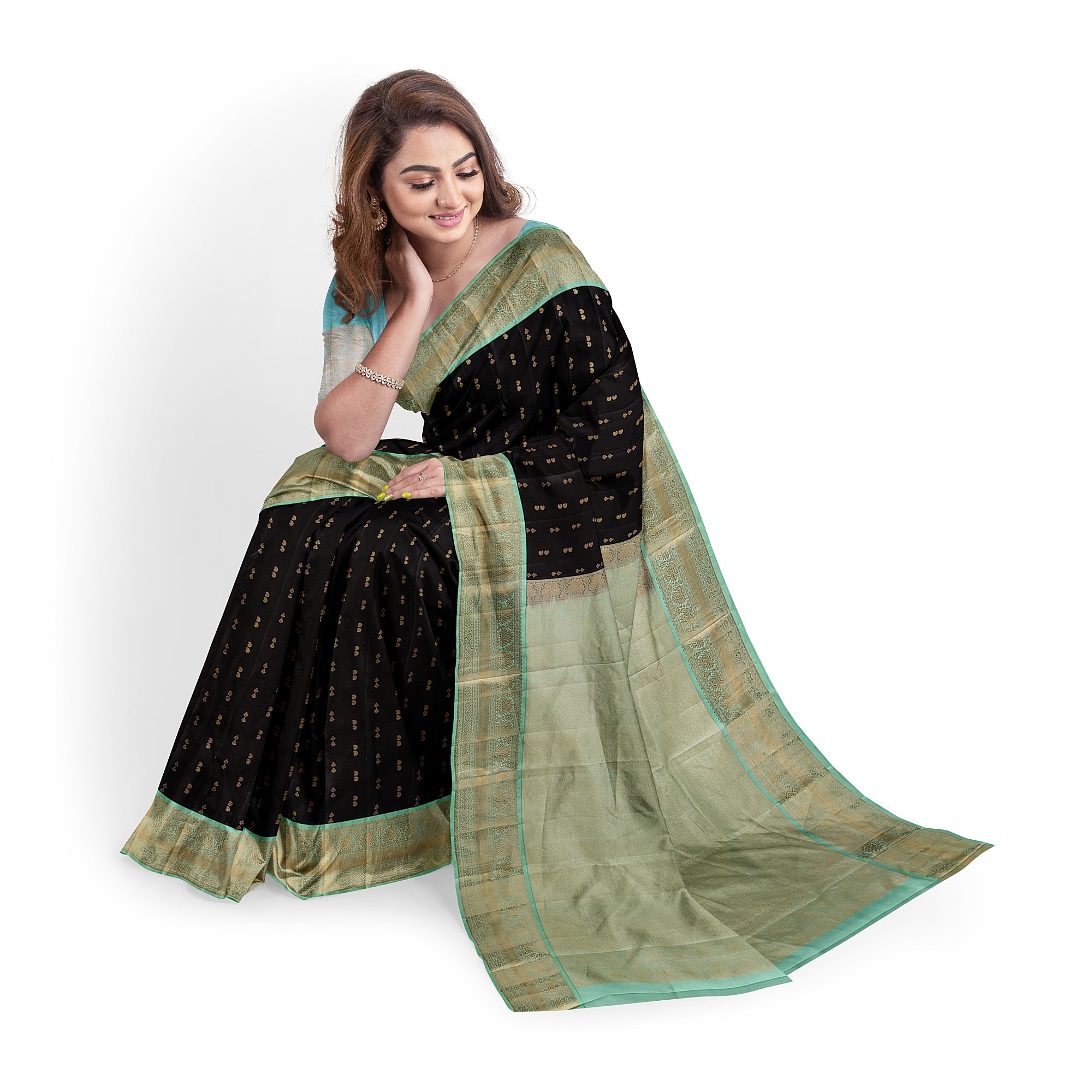 Black Kanjivaram Silk Saree with Pista Green Zari Border – Pure Handloom Bridal Saree Online - New Sudarshan Silks`