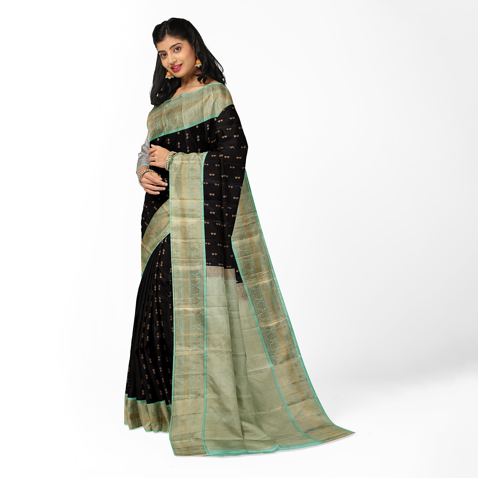 Black Kanjivaram Silk Saree with Pista Green Zari Border – Pure Handloom Bridal Saree Online - New Sudarshan Silks`