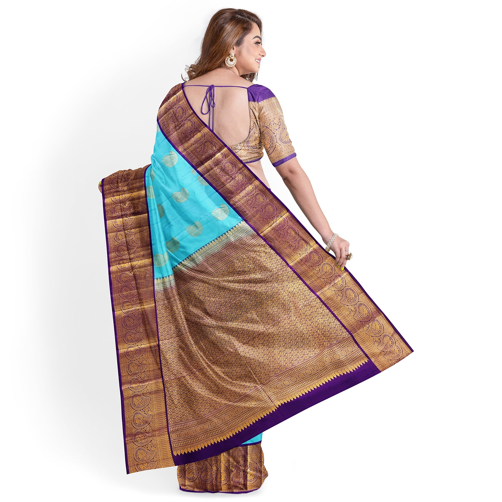 Sky Blue Kanjivaram Silk Saree with Purple Zari Border – Pure Handloom Bridal Saree Online - New Sudarshan Silks`
