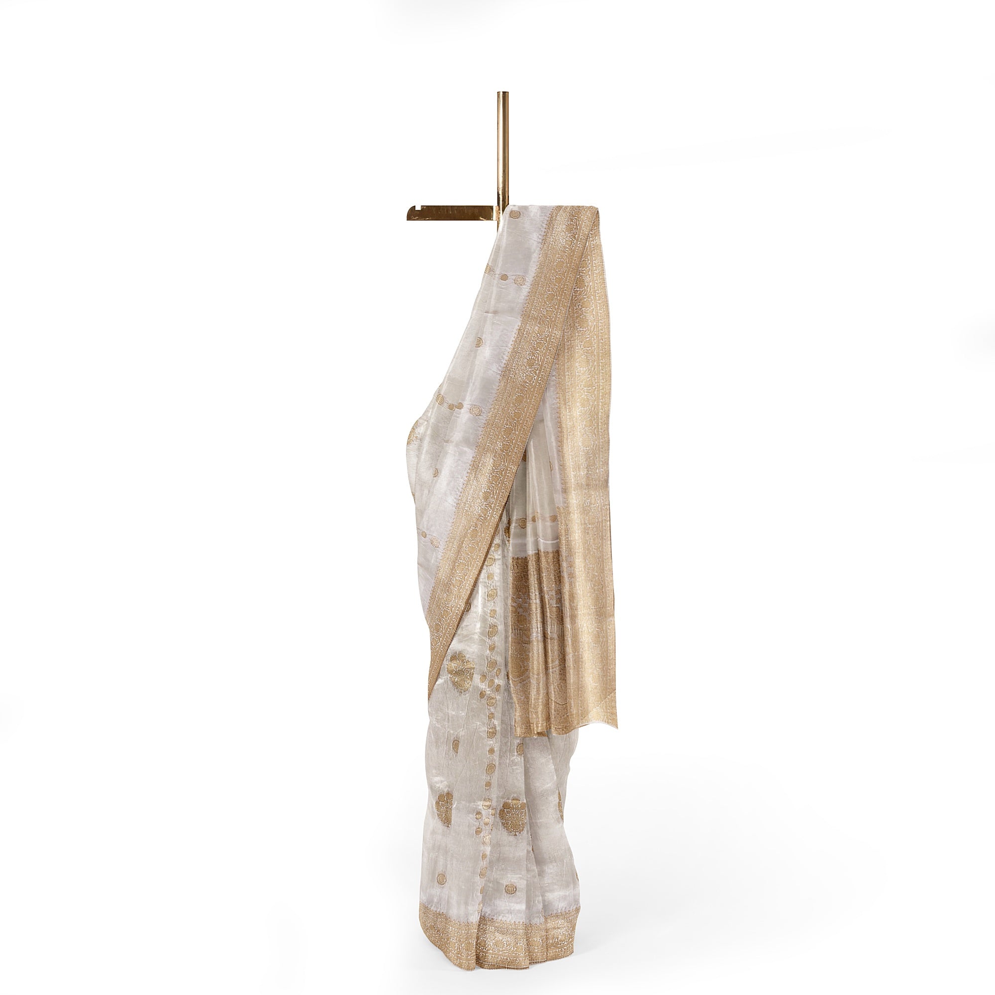 Milk White Raw Silk Saree – Graceful Elegance in Minimalist Style