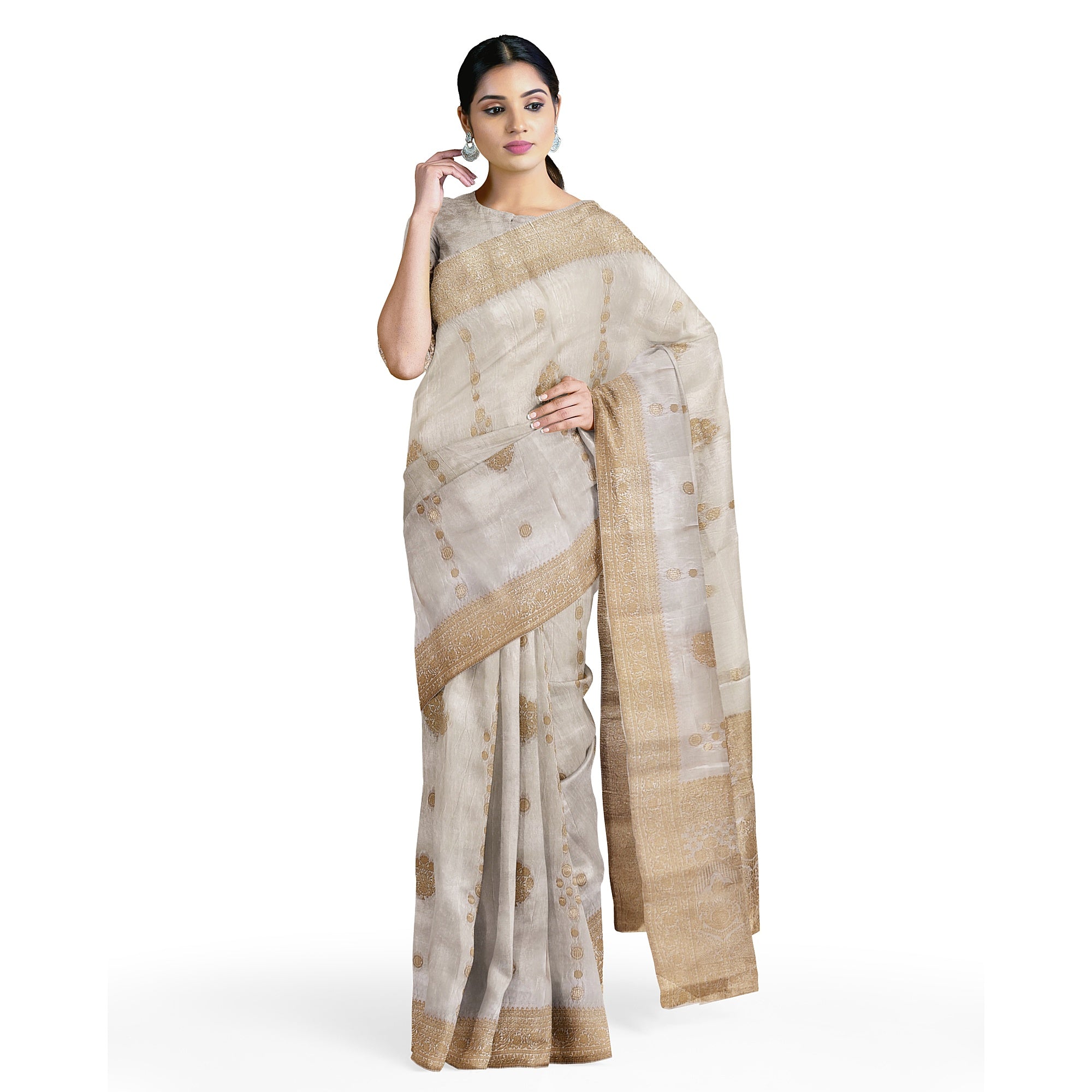 Milk White Raw Silk Saree – Graceful Elegance in Minimalist Style