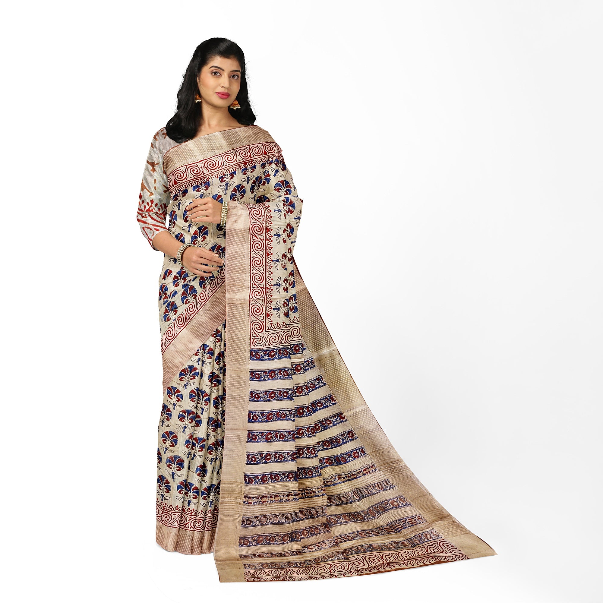 Cream Raw Silk Saree with Exquisite Floral Work – Elegant Traditional Saree Online