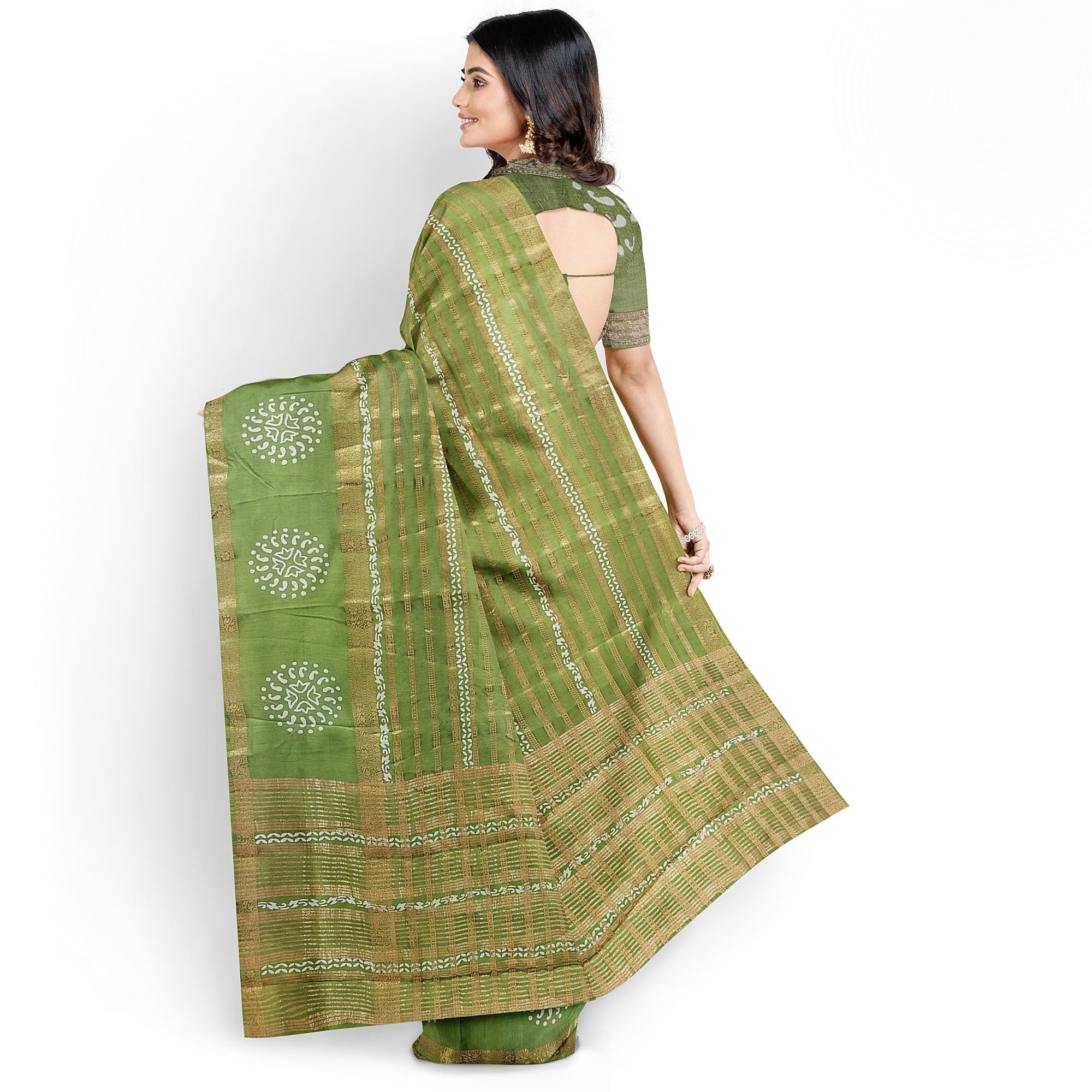 Green Raw Silk Fancy Saree with Printed Border – Sophisticated Charm in Every Thread