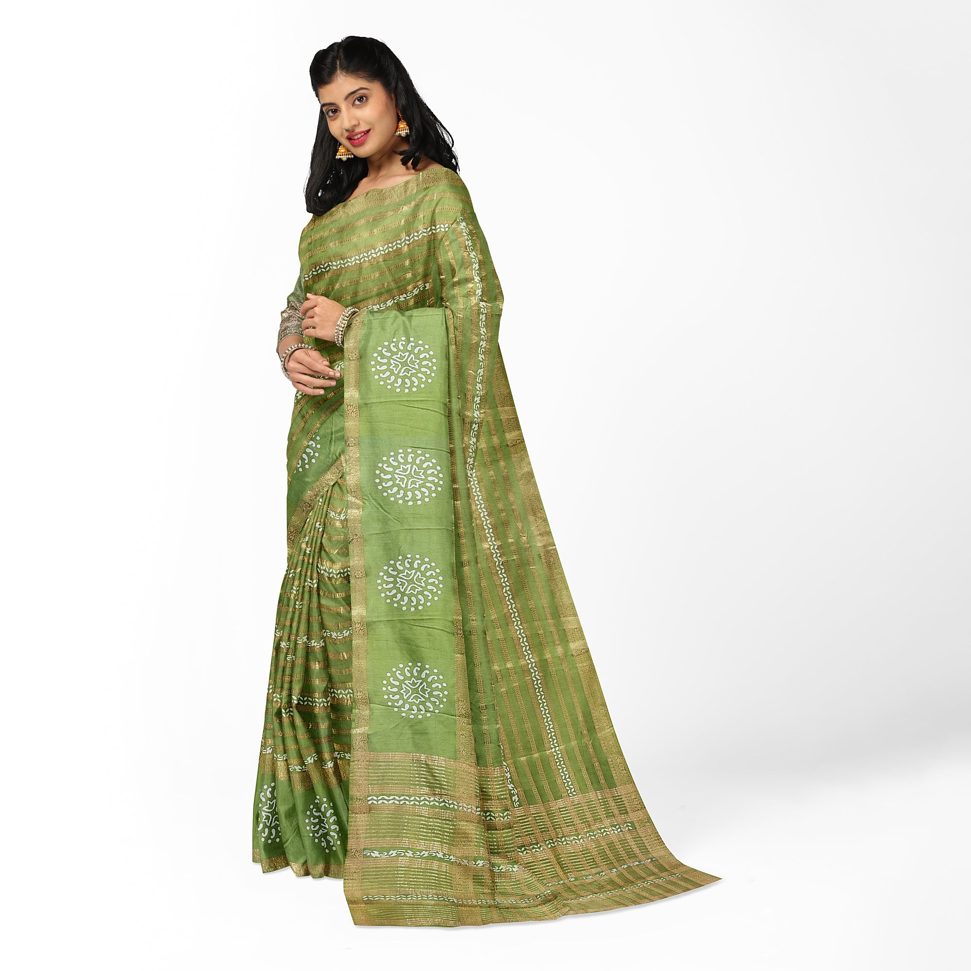Green Raw Silk Fancy Saree with Printed Border – Sophisticated Charm in Every Thread
