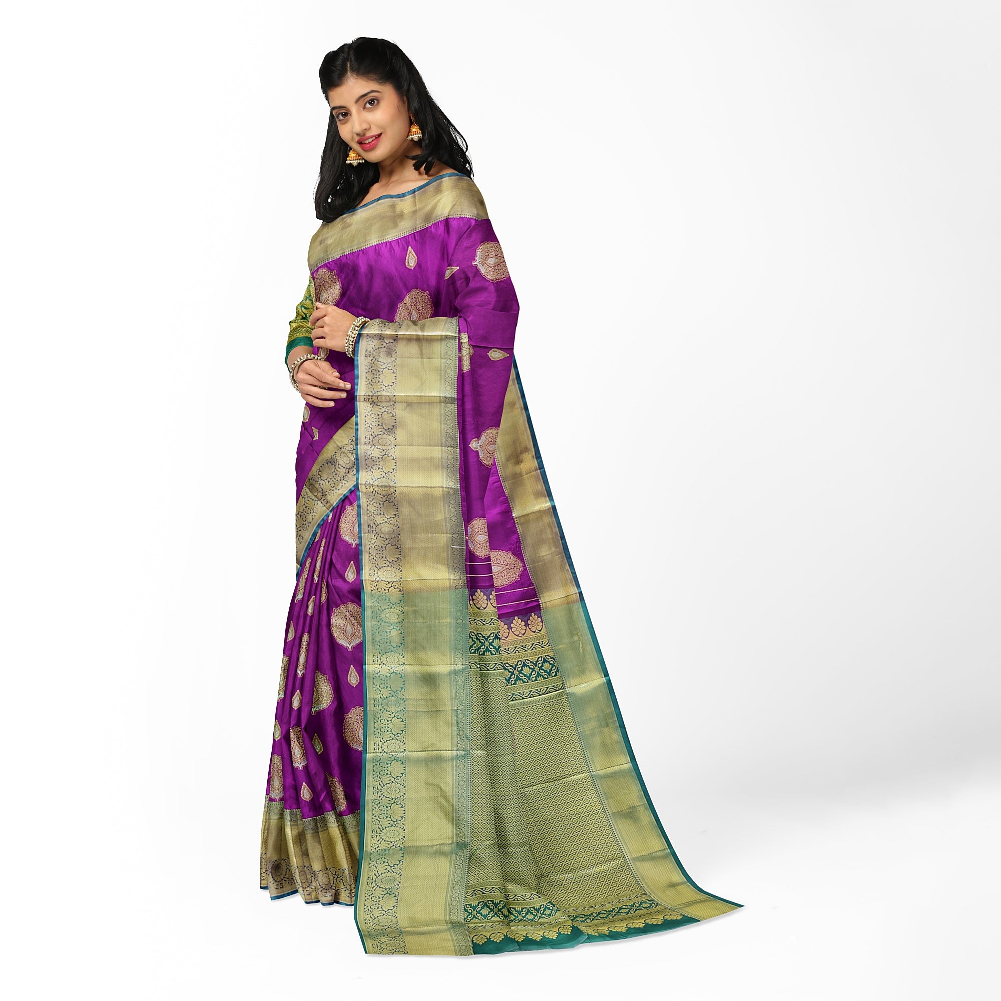 Wine Saree with Green Contrast Border – A Regal Statement of Elegance - New Sudarshan Silks`