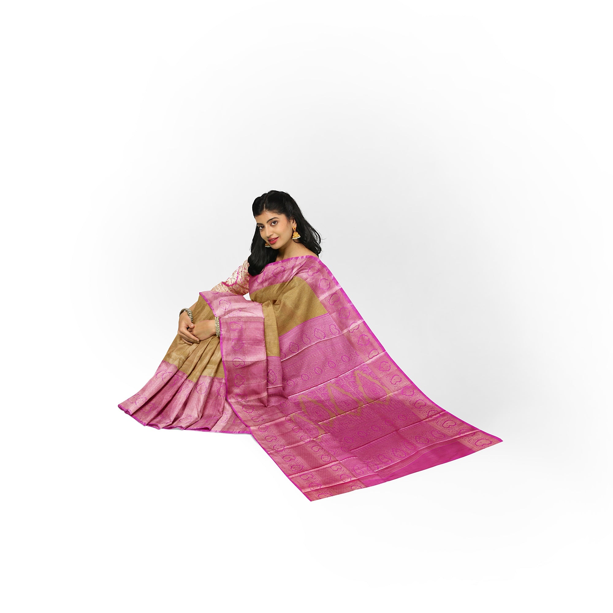 Royal Gold Saree with Light Pink Border – Elegant Zari Work