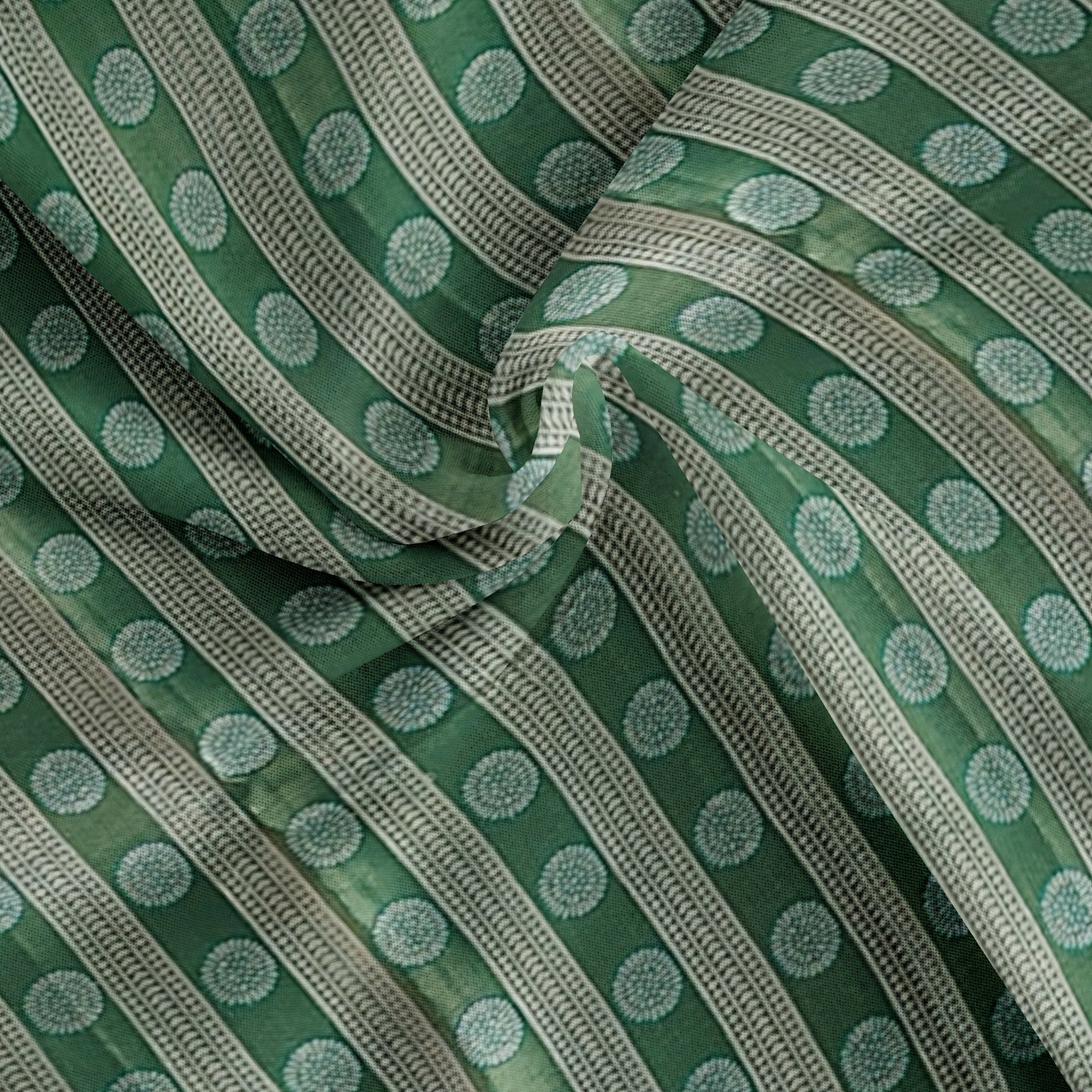 Green & Silver Body Zari Butta with Red Border – Traditional Grand Look Saree