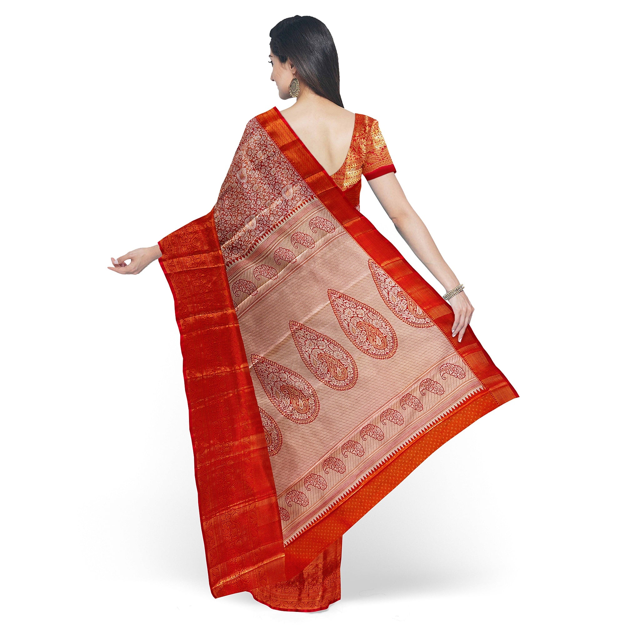 Peachish Pink Saree with Pink Border and Silver Zari – Elegant & Graceful