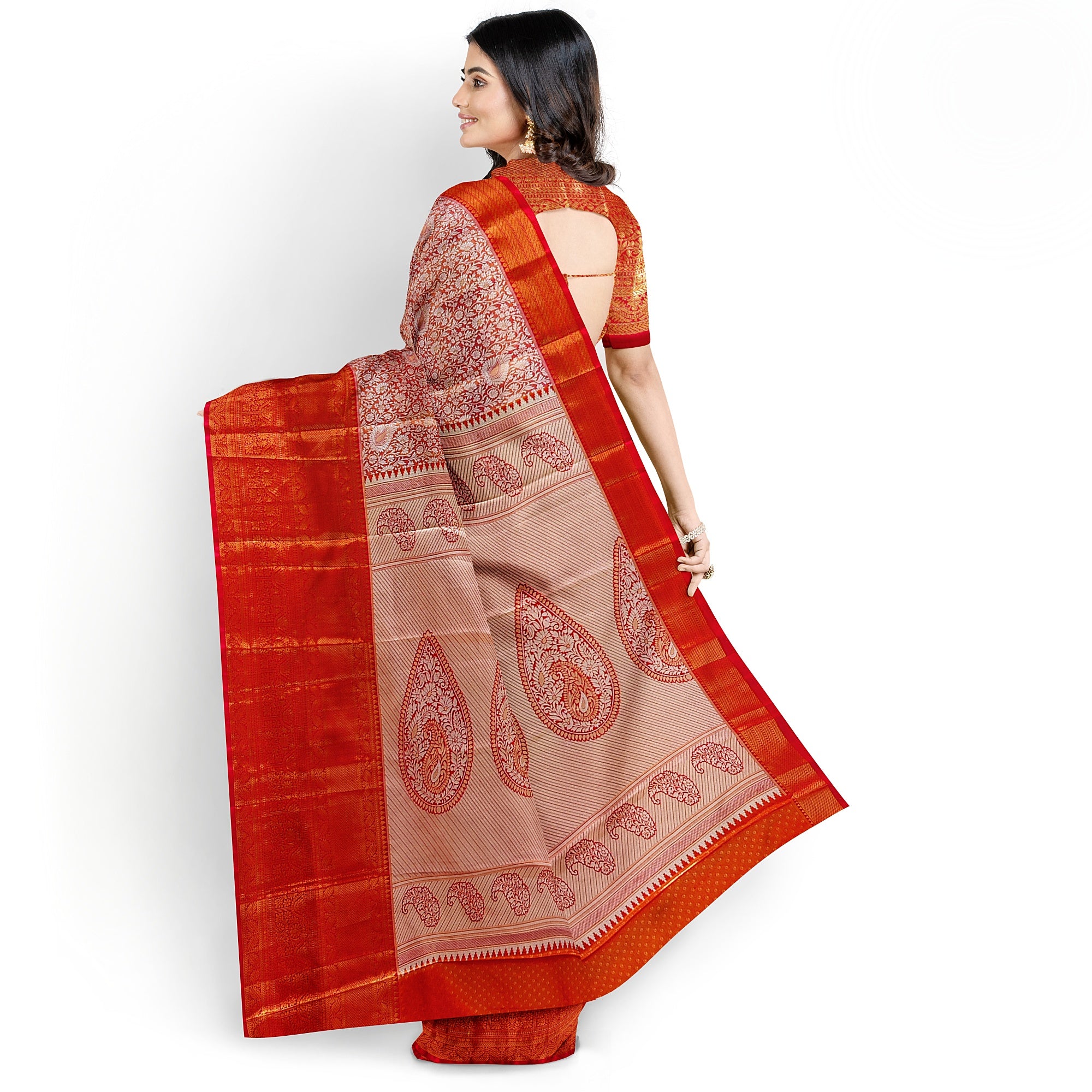 Peachish Pink Saree with Pink Border and Silver Zari – Elegant & Graceful