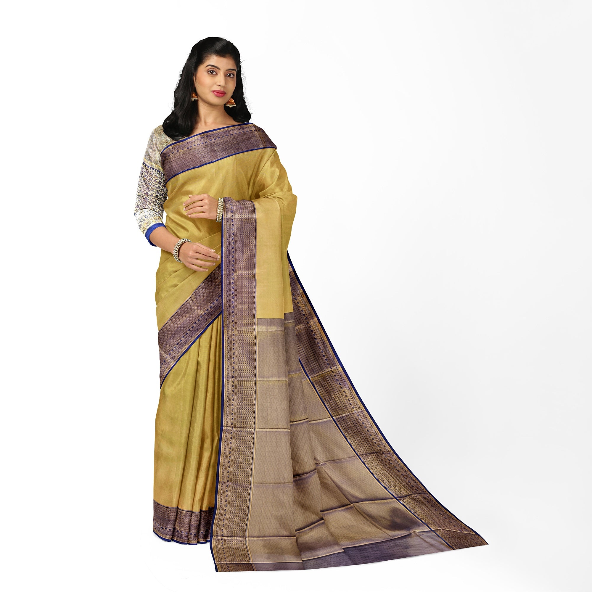 Gold Saree with Dark Wine Border – Grand Look in Budget Range