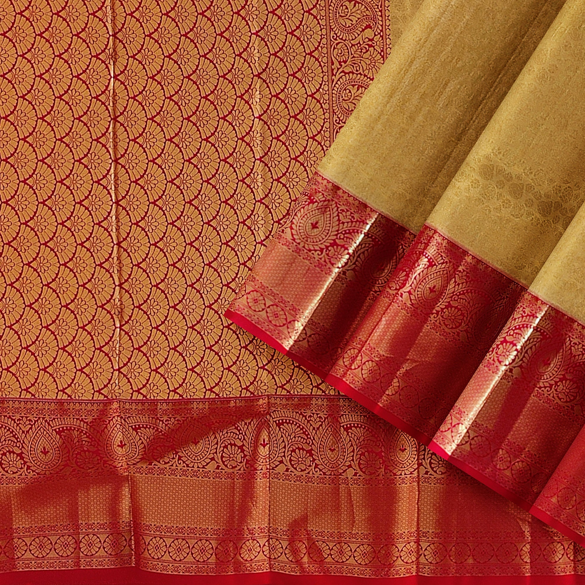 Gold Saree with Red Border – Traditional Design Elegance
