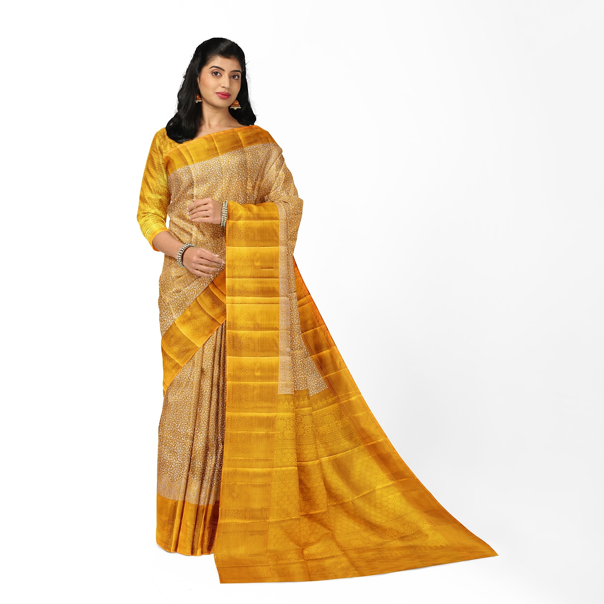 Wedding Collection Gold Saree – Timeless Elegance