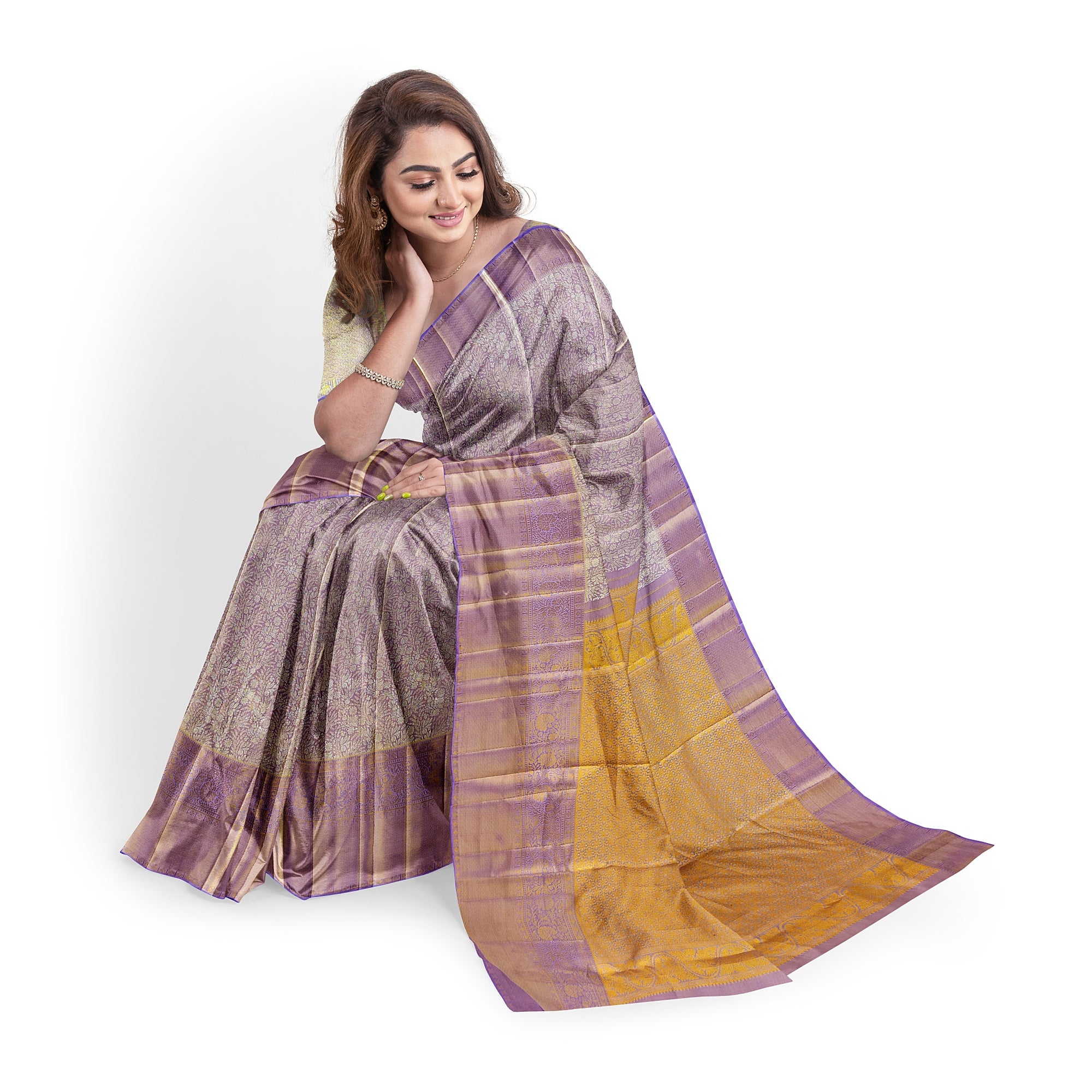 Lavender Dream: The Perfect Wedding Saree in Elegant Shade