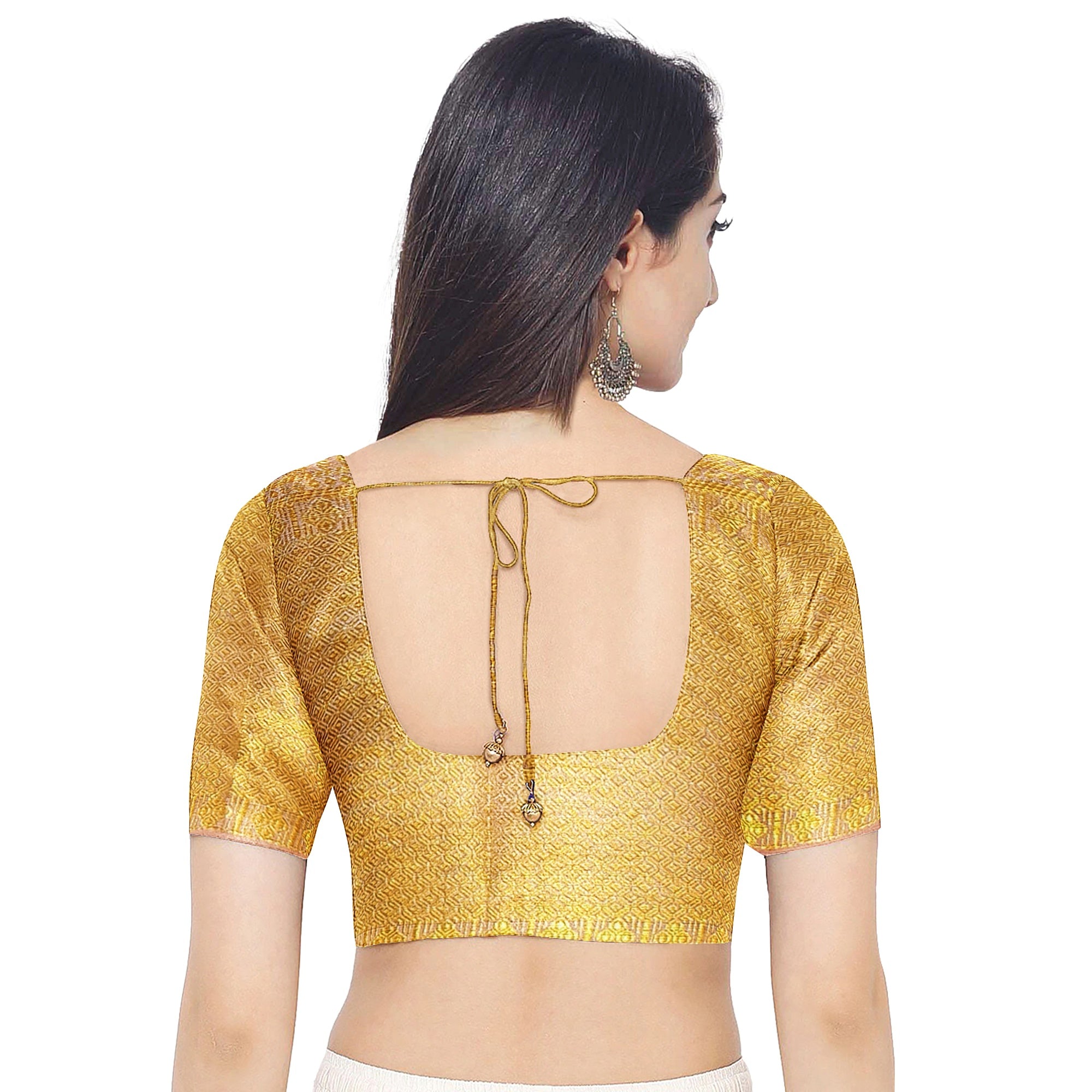 Cream Wedding Saree with Gold Zari Work – A Classic Bridal Beauty