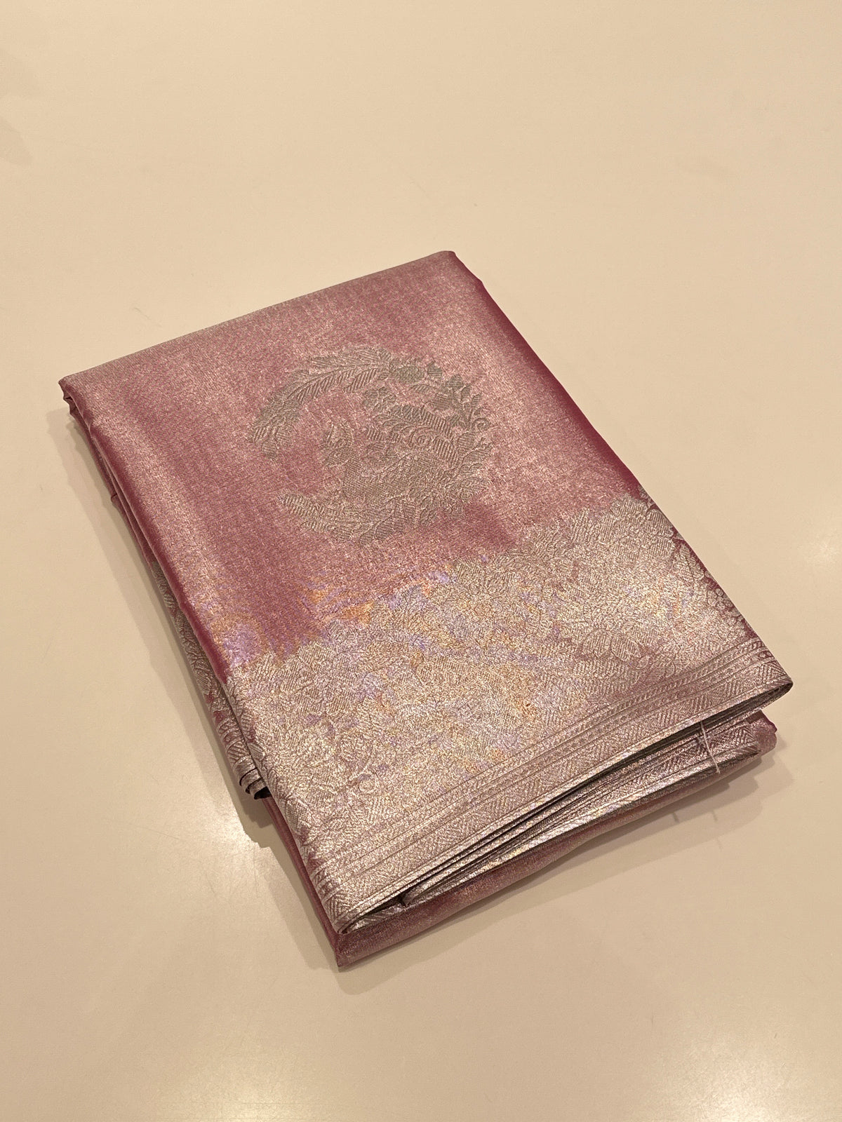 Semi Tissue 2735