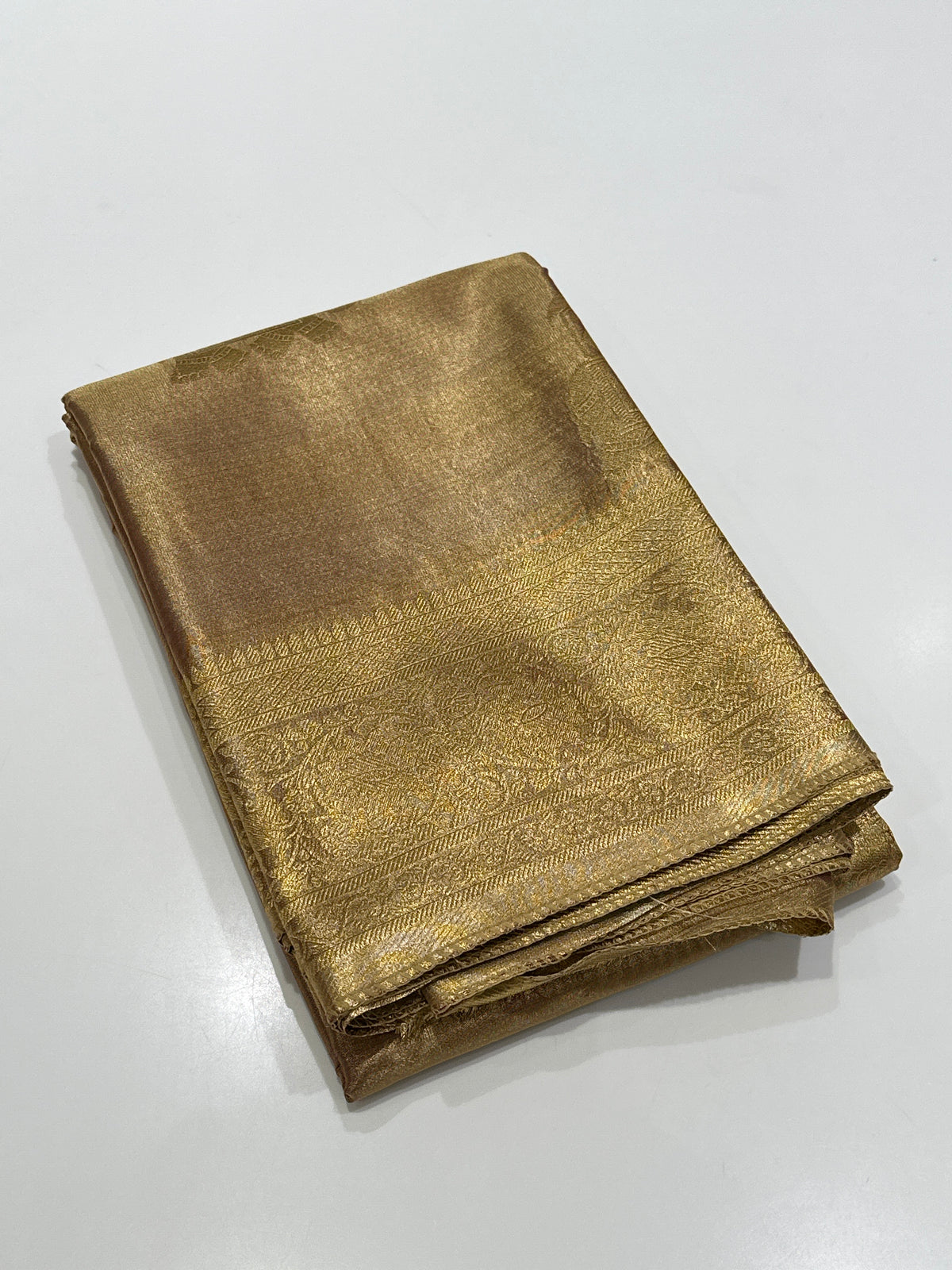 Semi Tissue 2735
